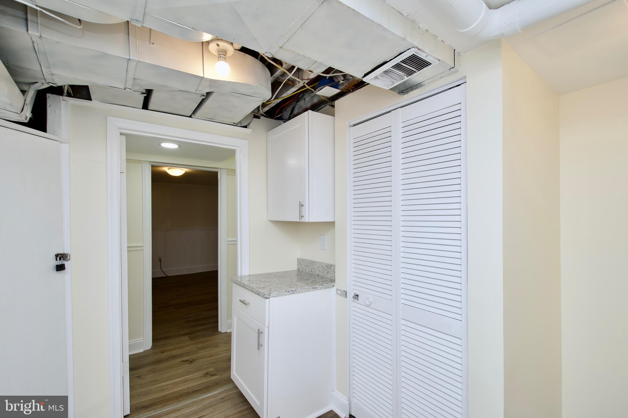 BUCKNELL HEIGHTS - Residential Lease