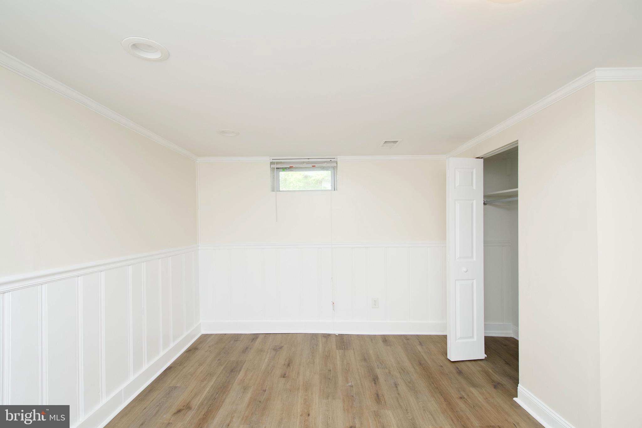 BUCKNELL HEIGHTS - Residential Lease
