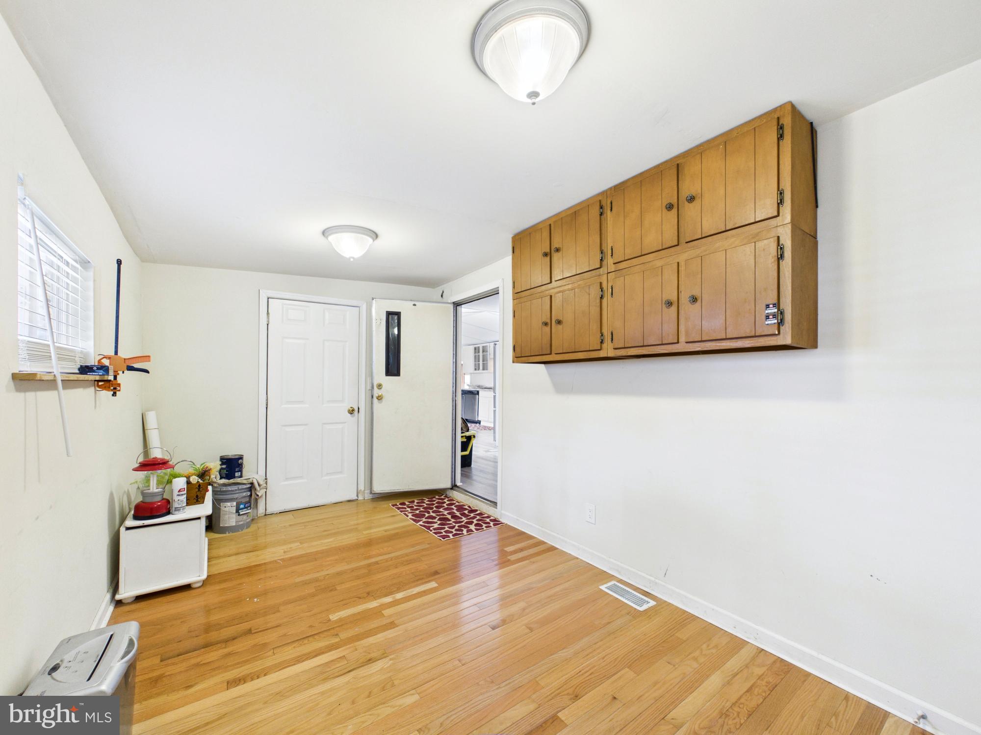 BAY CITY - Residential