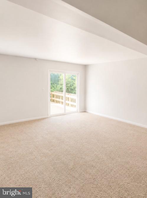 MIDDLETOWN VILLAGE - Residential