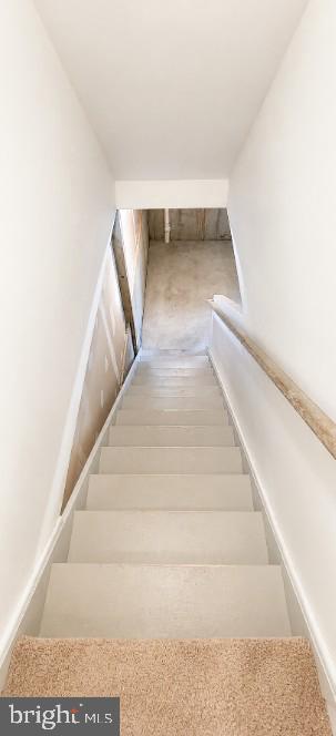 MIDDLETOWN VILLAGE - Residential