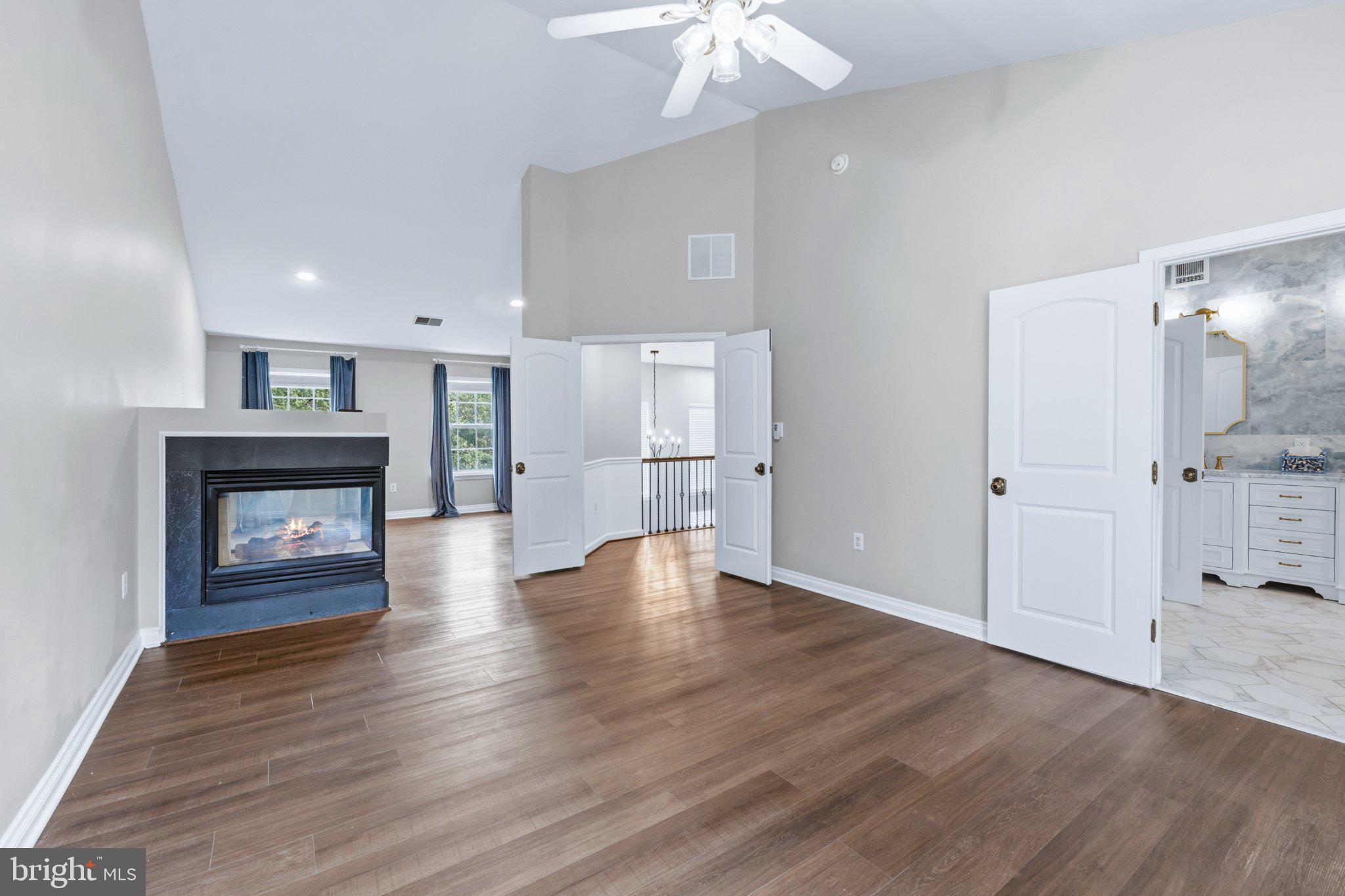 THE FOREST AT SOUTHRUN - Residential