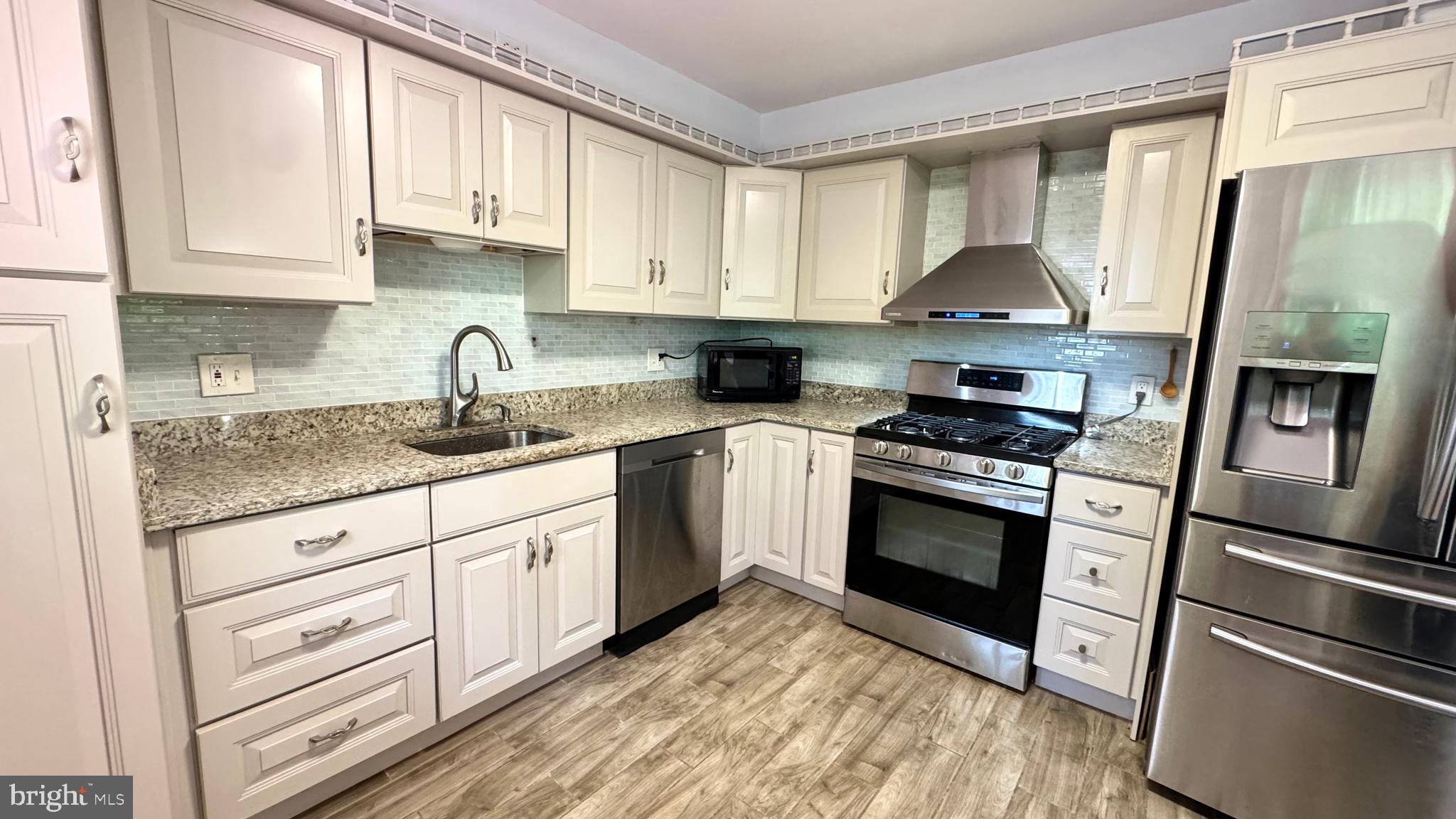 RAVENSWORTH - Residential