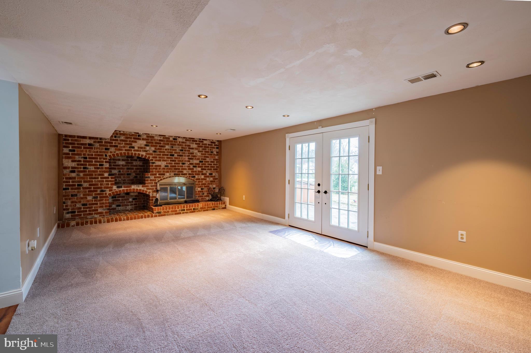 PINEFIELD - Residential