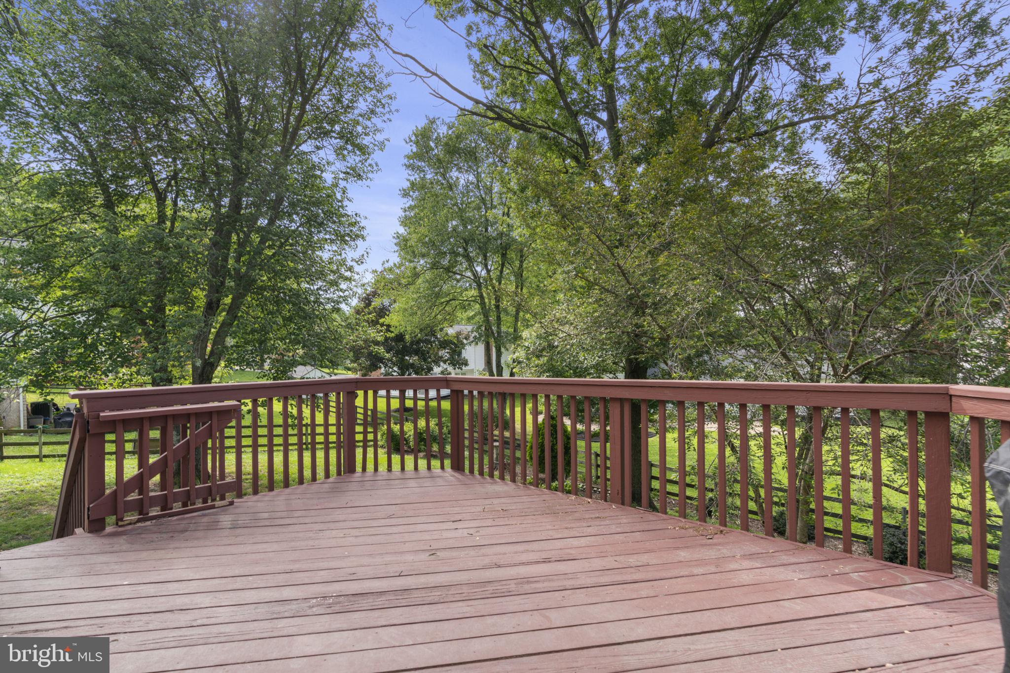 THUNDER HILL - Residential
