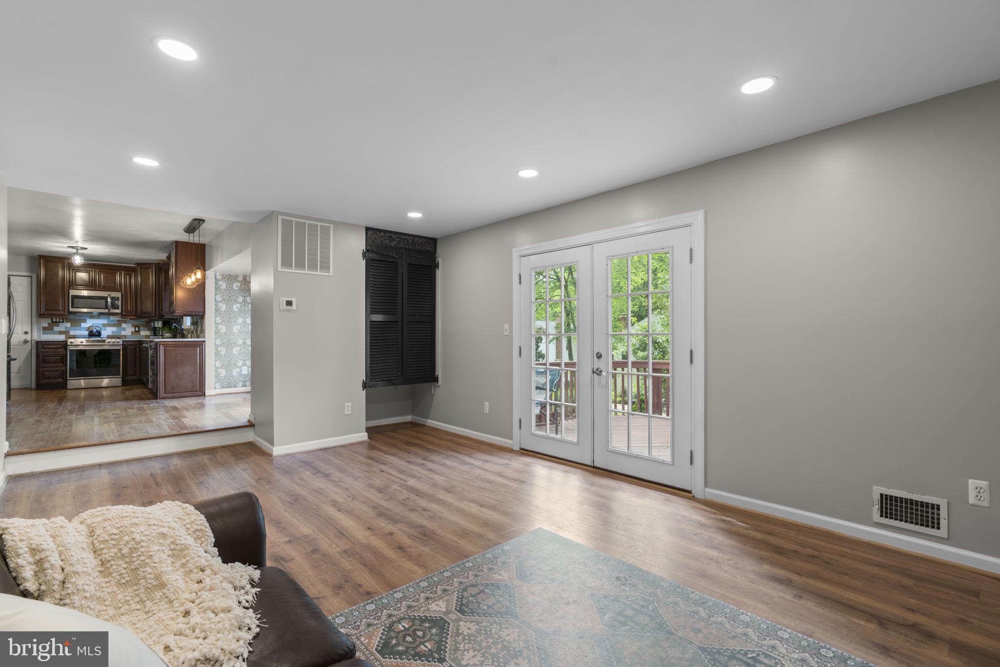 THUNDER HILL - Residential