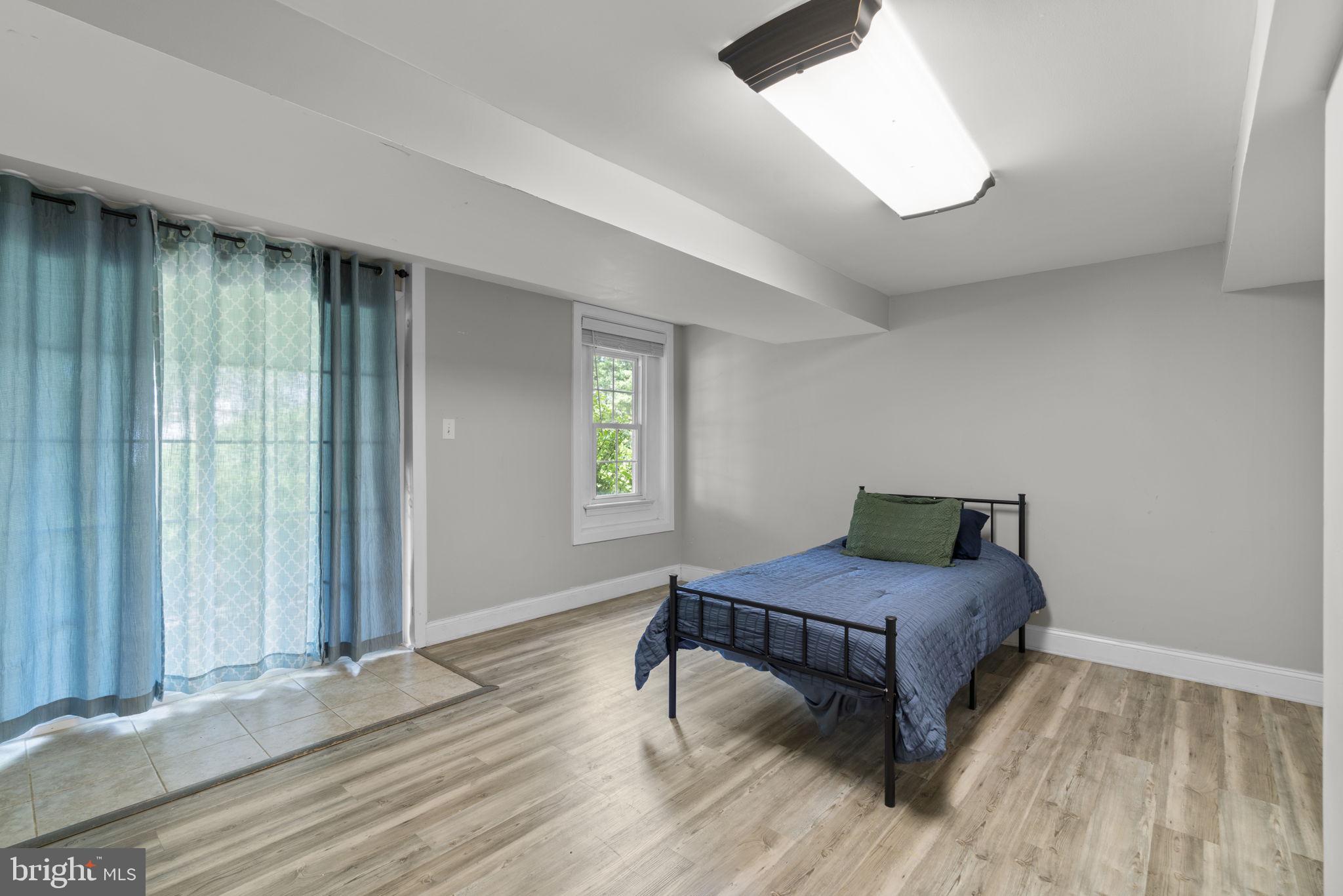 THUNDER HILL - Residential
