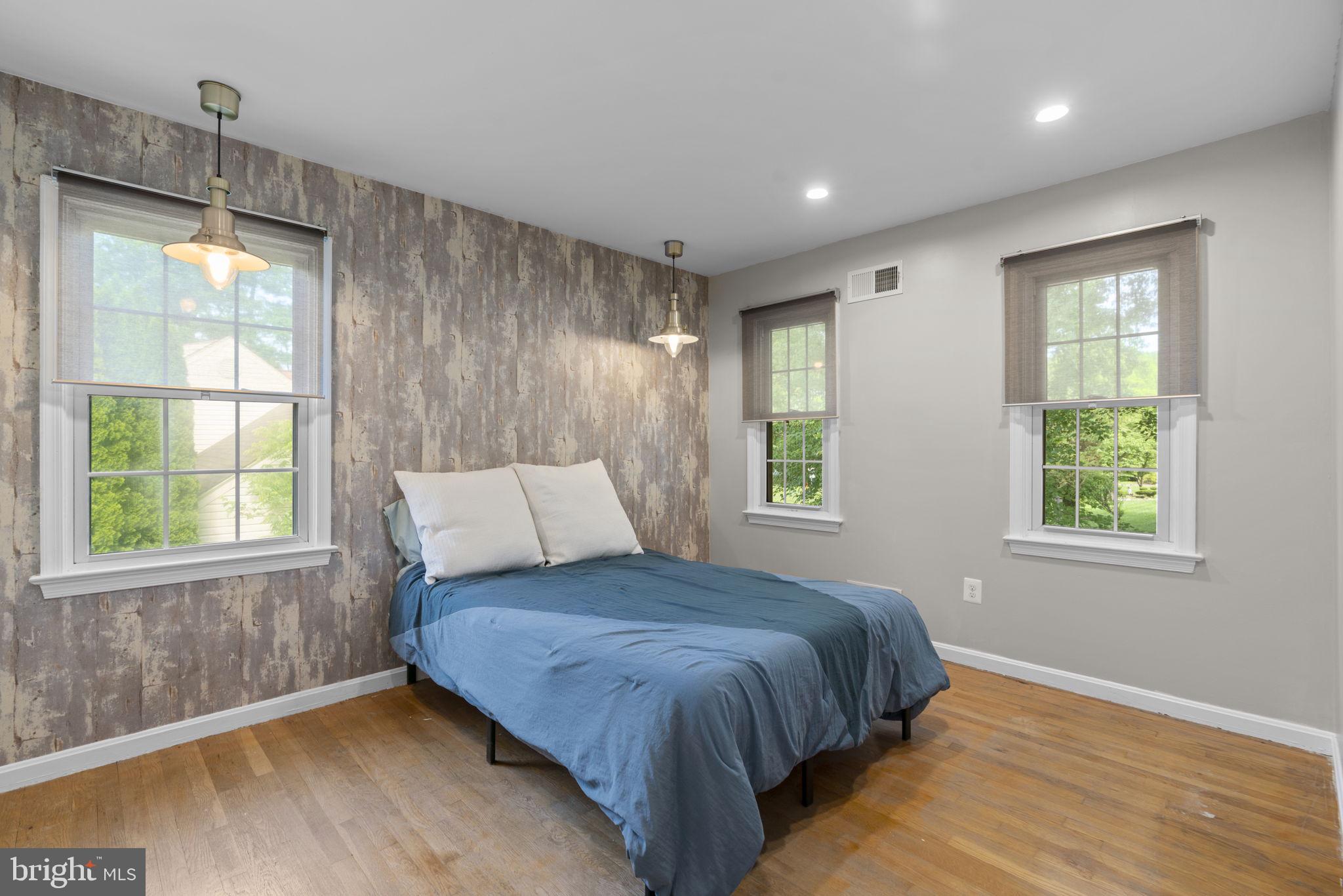 THUNDER HILL - Residential