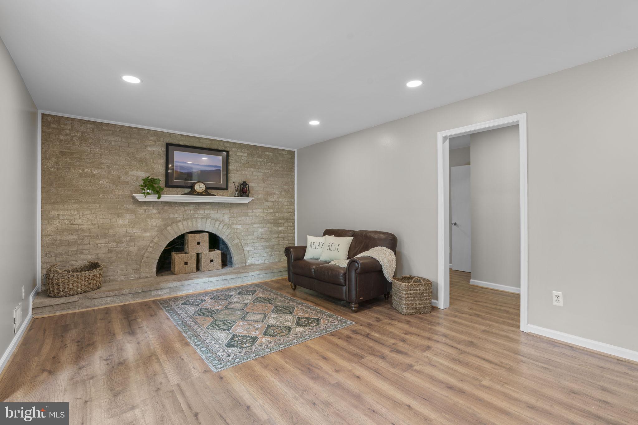 THUNDER HILL - Residential