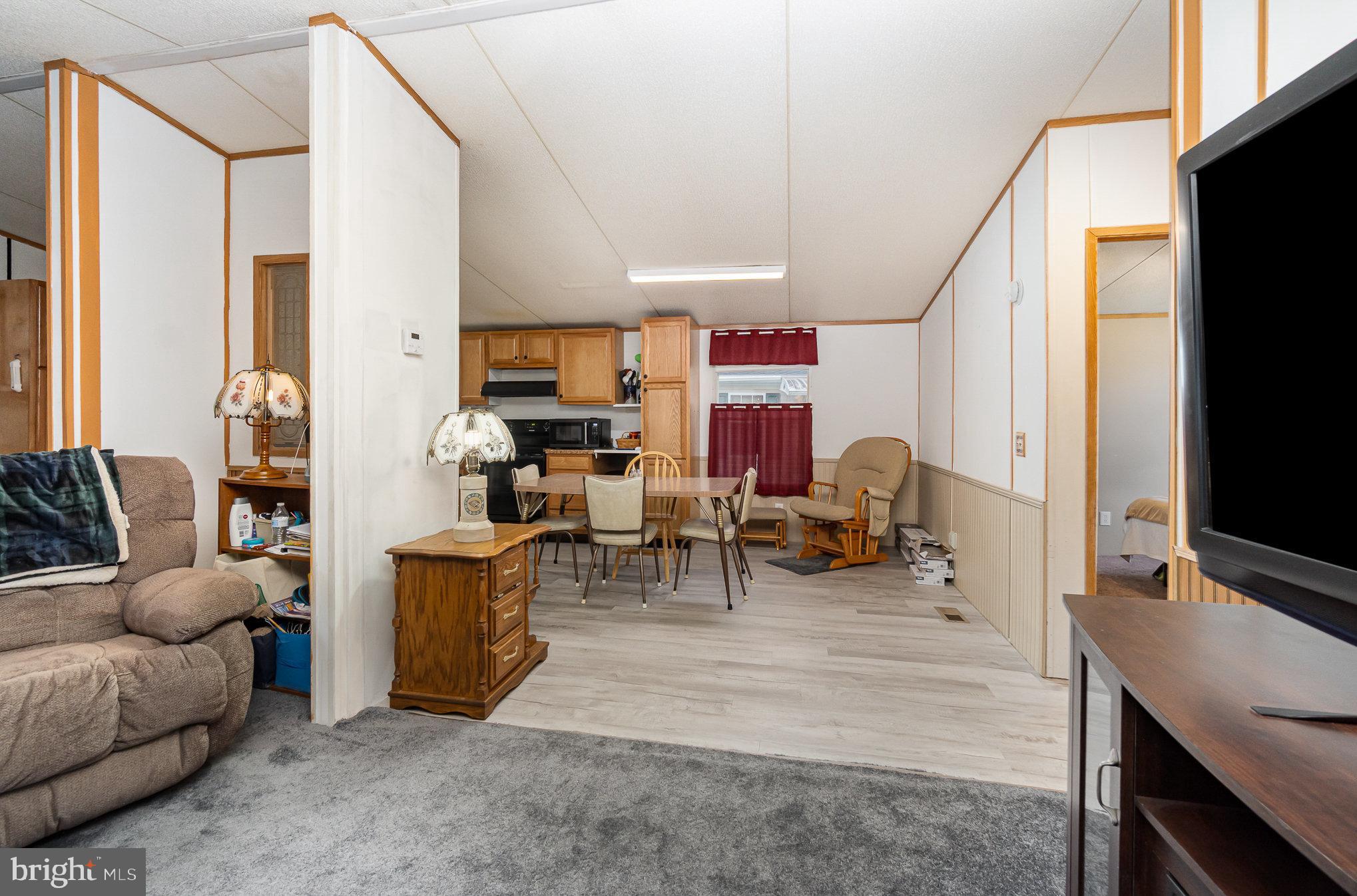 SUNSET ESTATES MHP - Residential