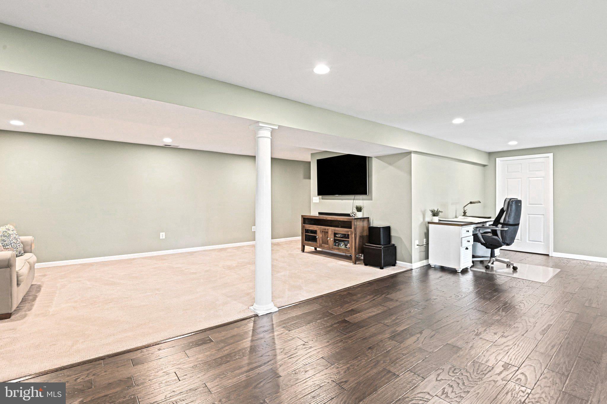 TAMARACK - Residential