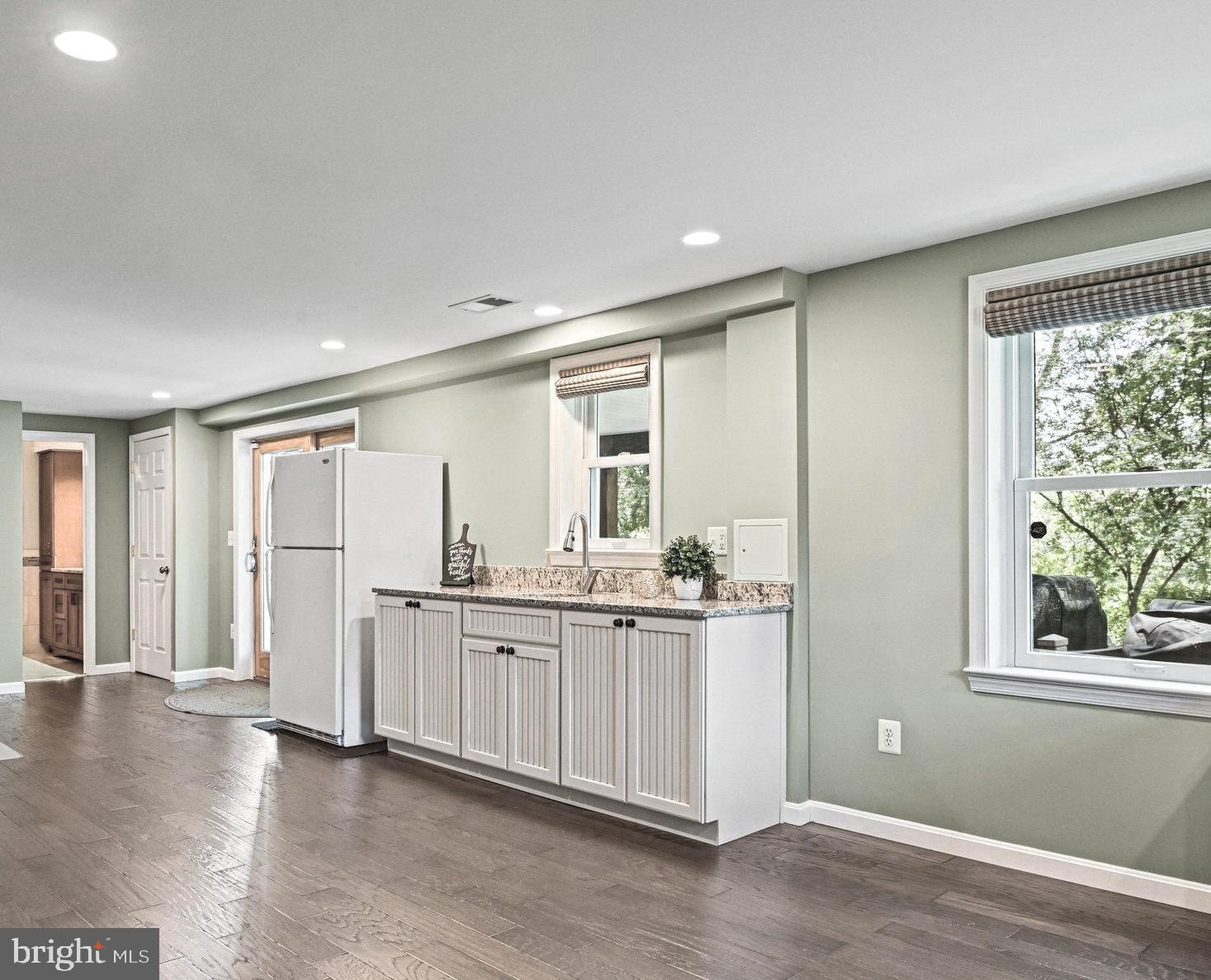 TAMARACK - Residential