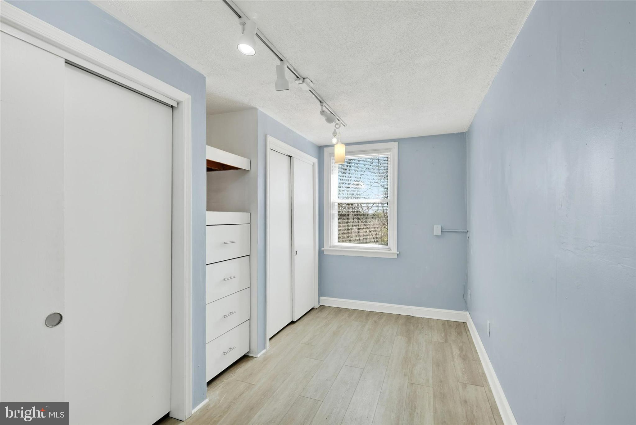 OVERBROOK PARK - Residential