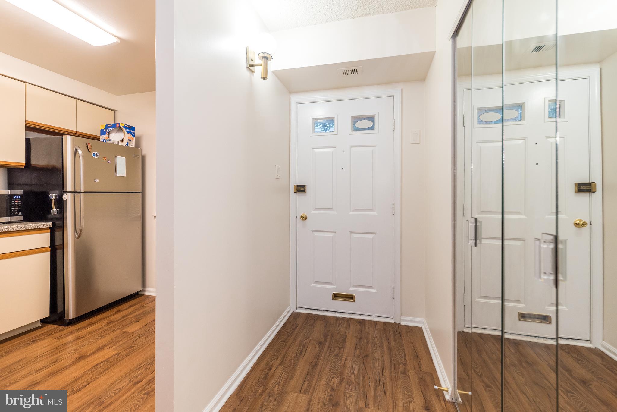 VALLEY GLEN - Residential