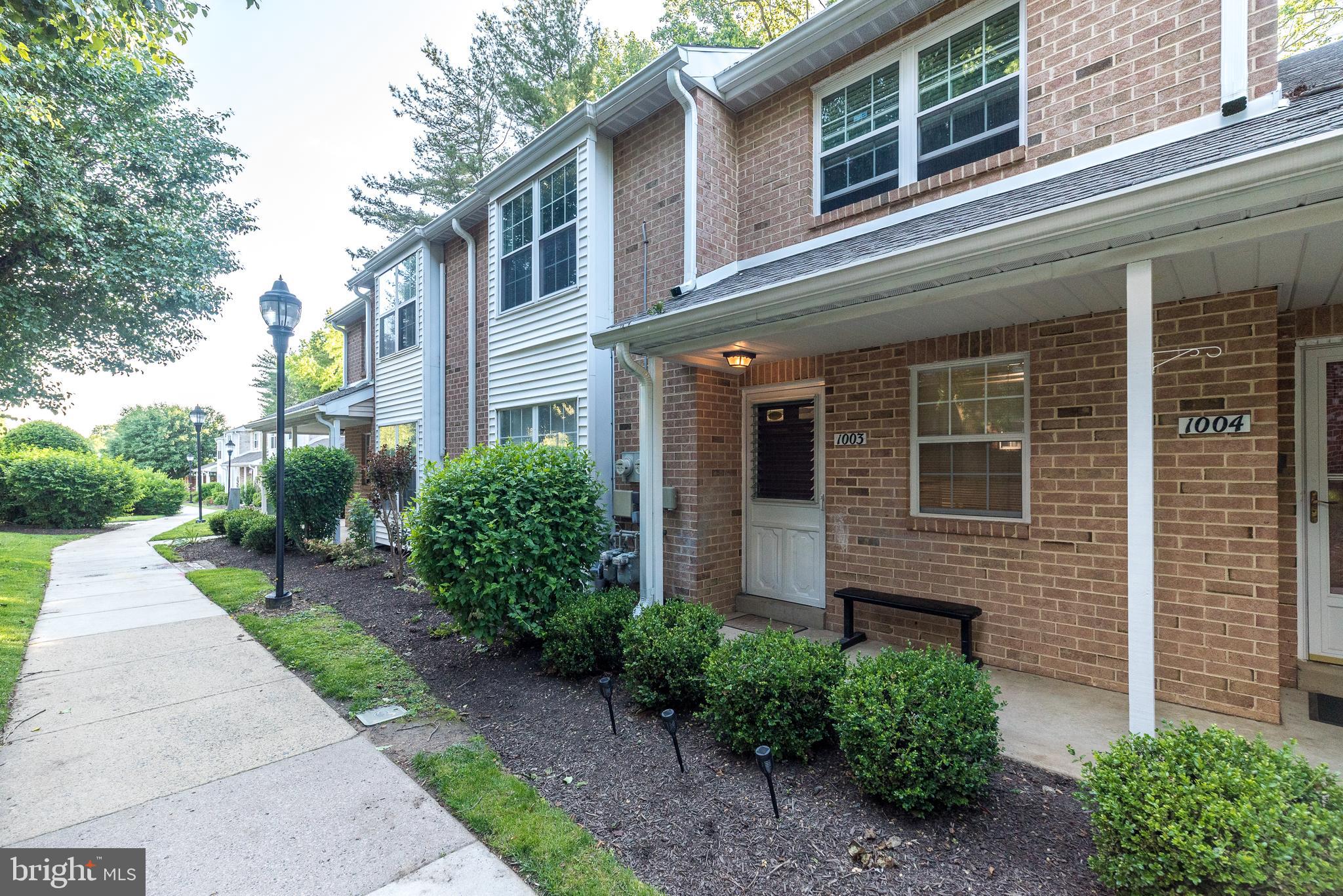 VALLEY GLEN - Residential
