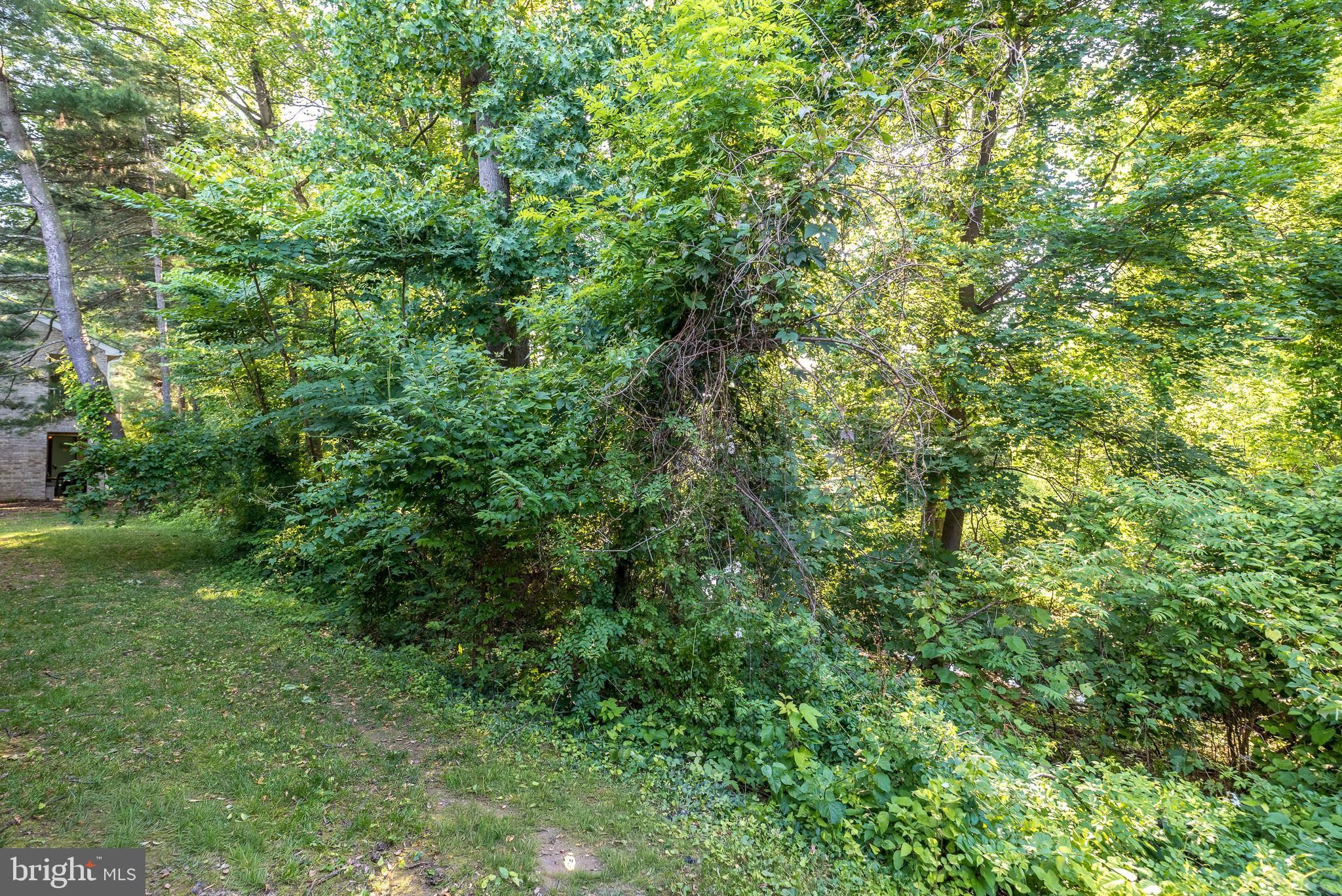 VALLEY GLEN - Residential