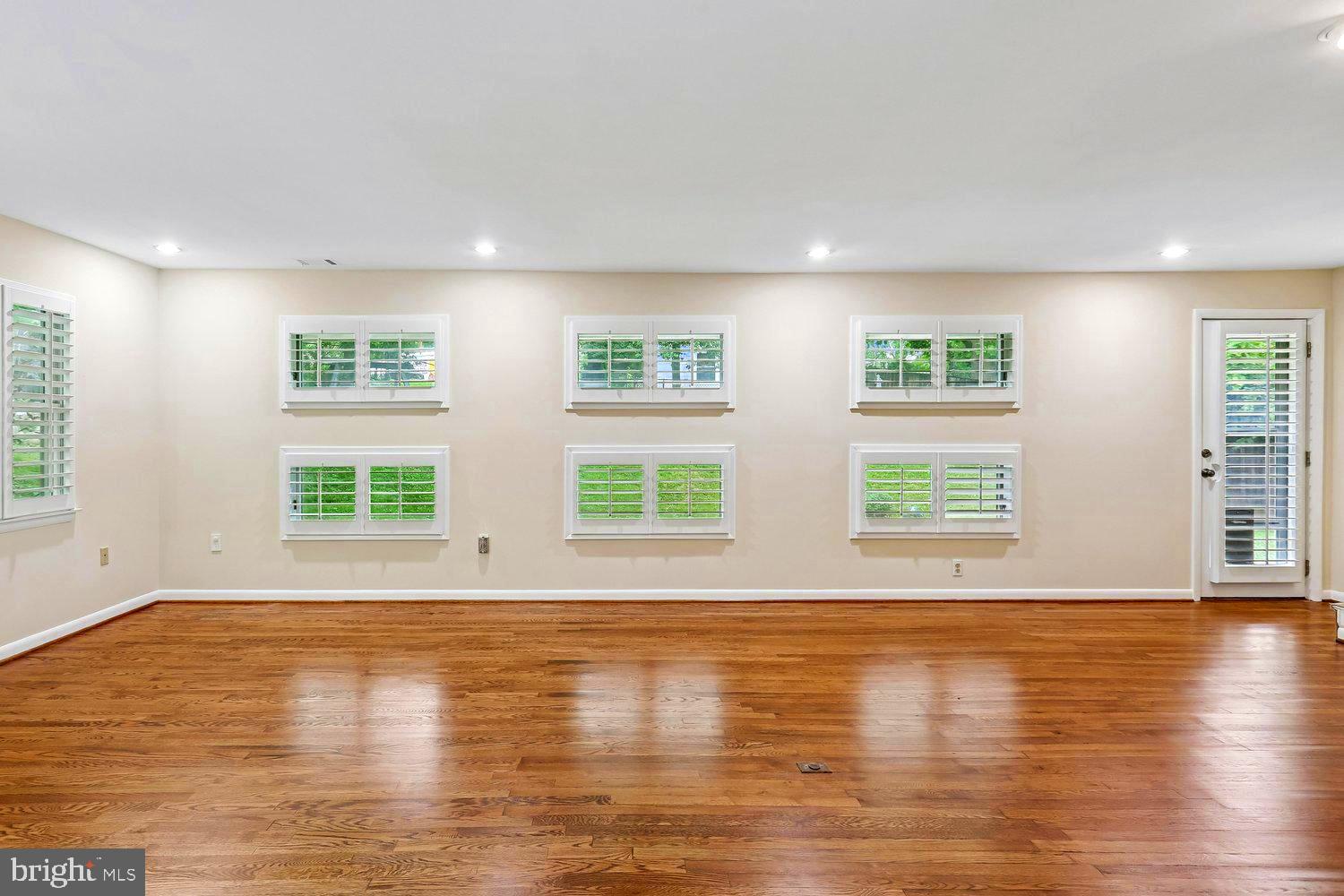TWINBROOK - Residential