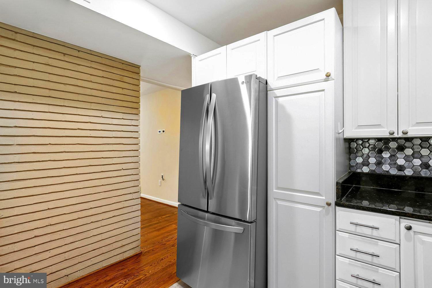 TWINBROOK - Residential