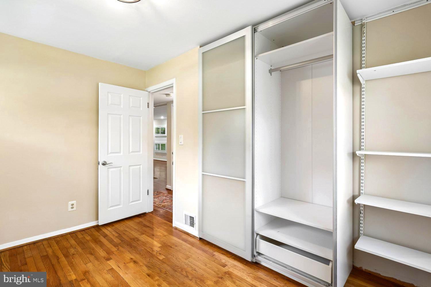 TWINBROOK - Residential