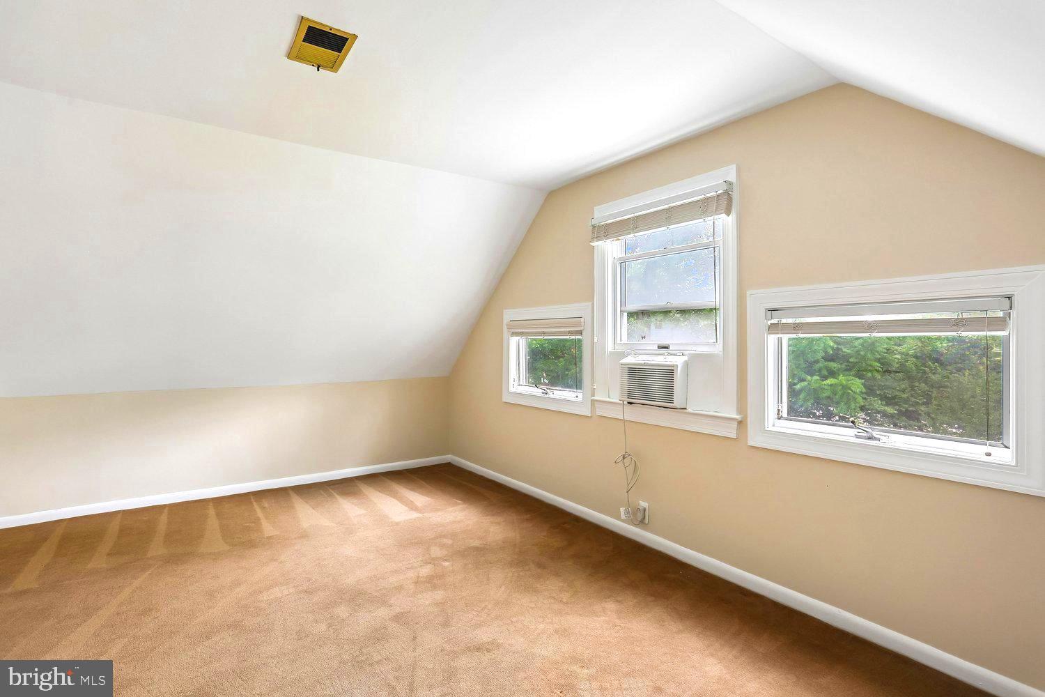 TWINBROOK - Residential