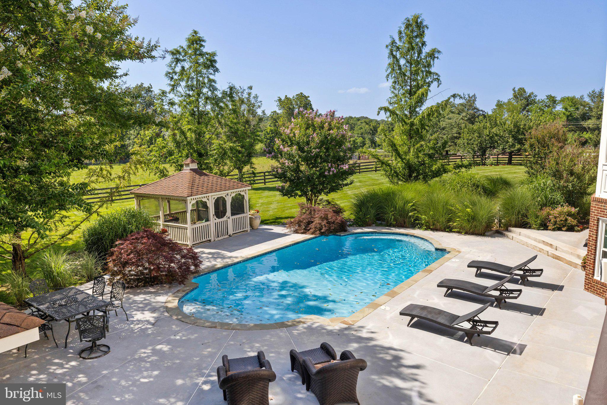 WESTBROOK - Residential