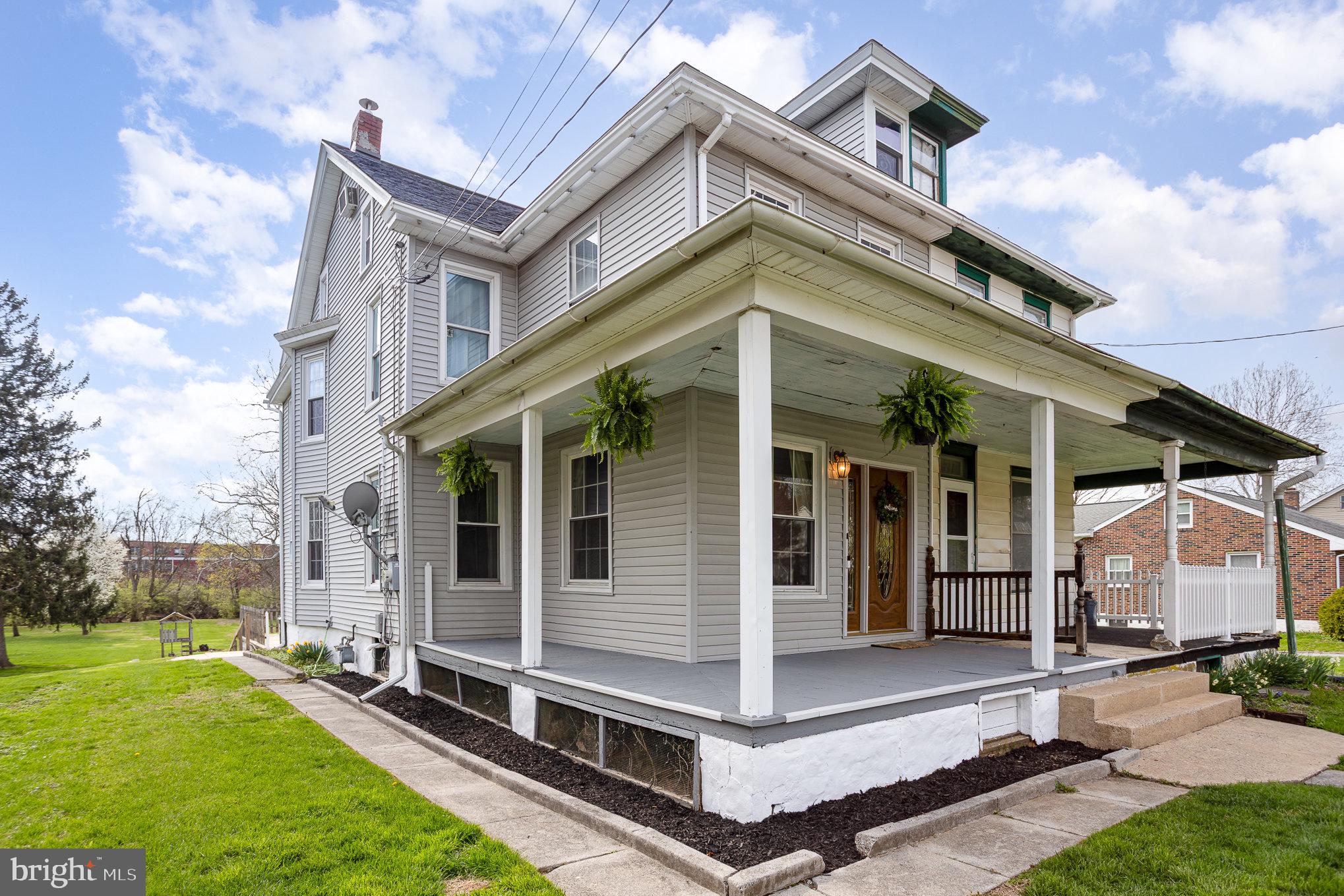 DENVER BOROUGH - Residential