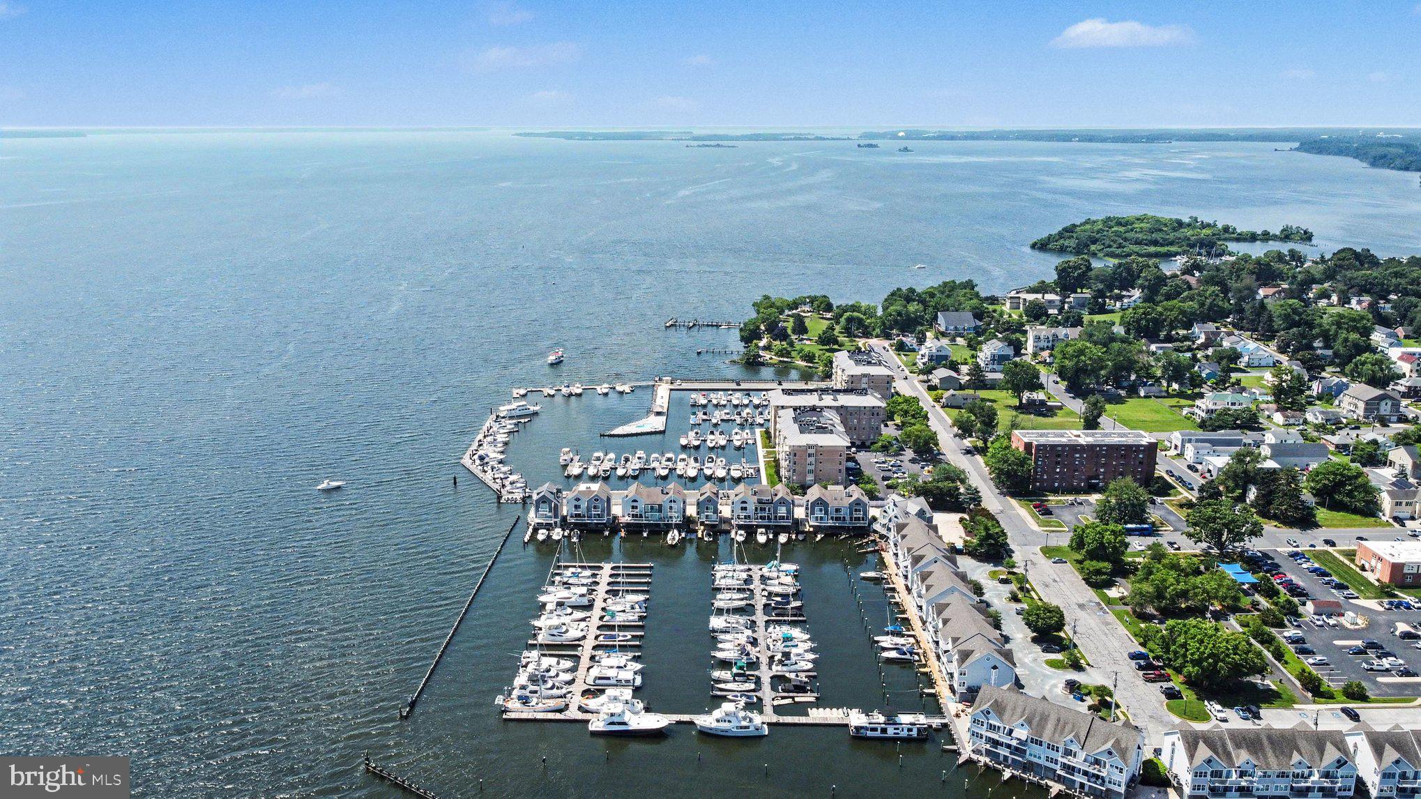 HERON HARBOR - Residential