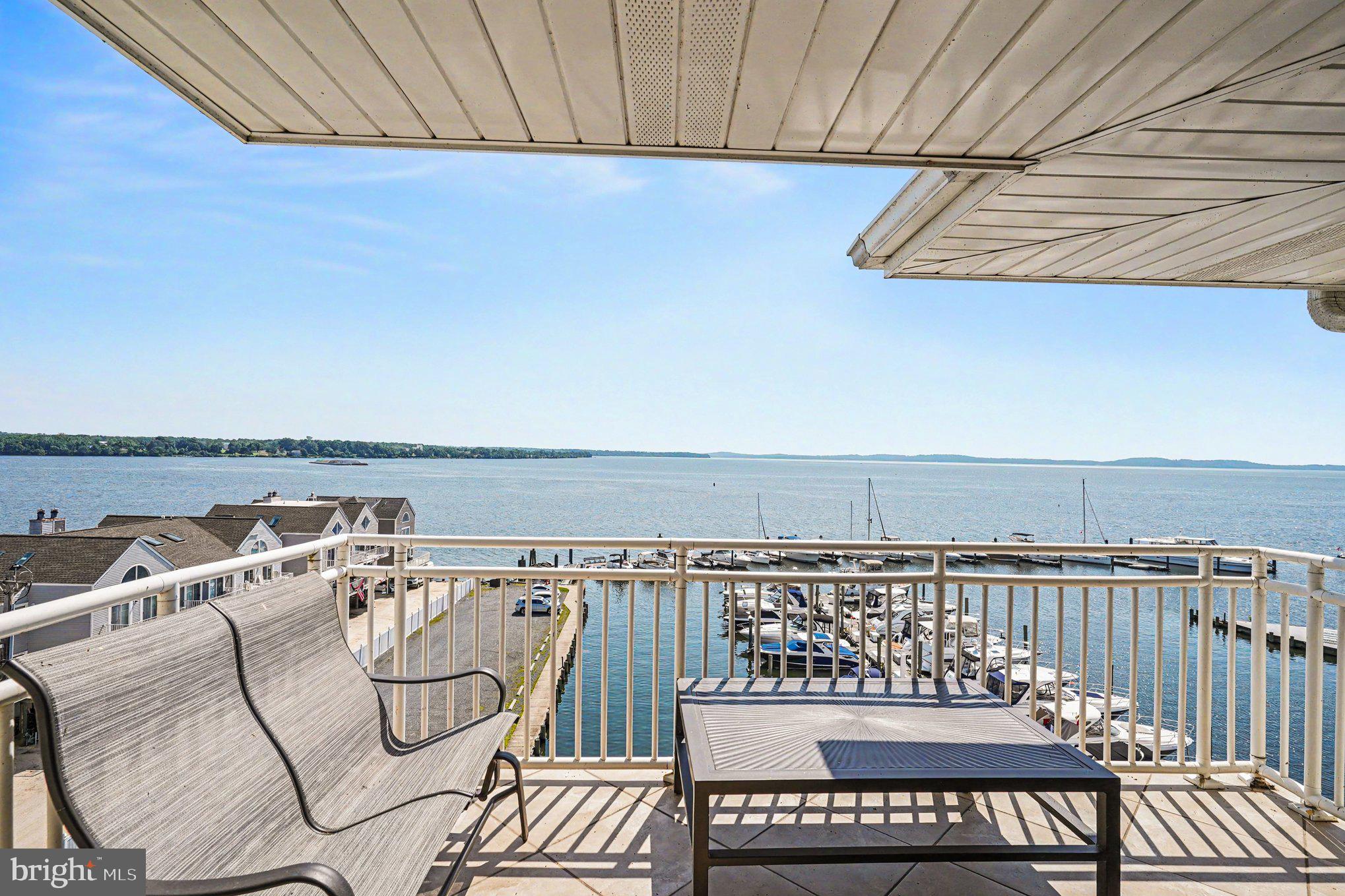HERON HARBOR - Residential