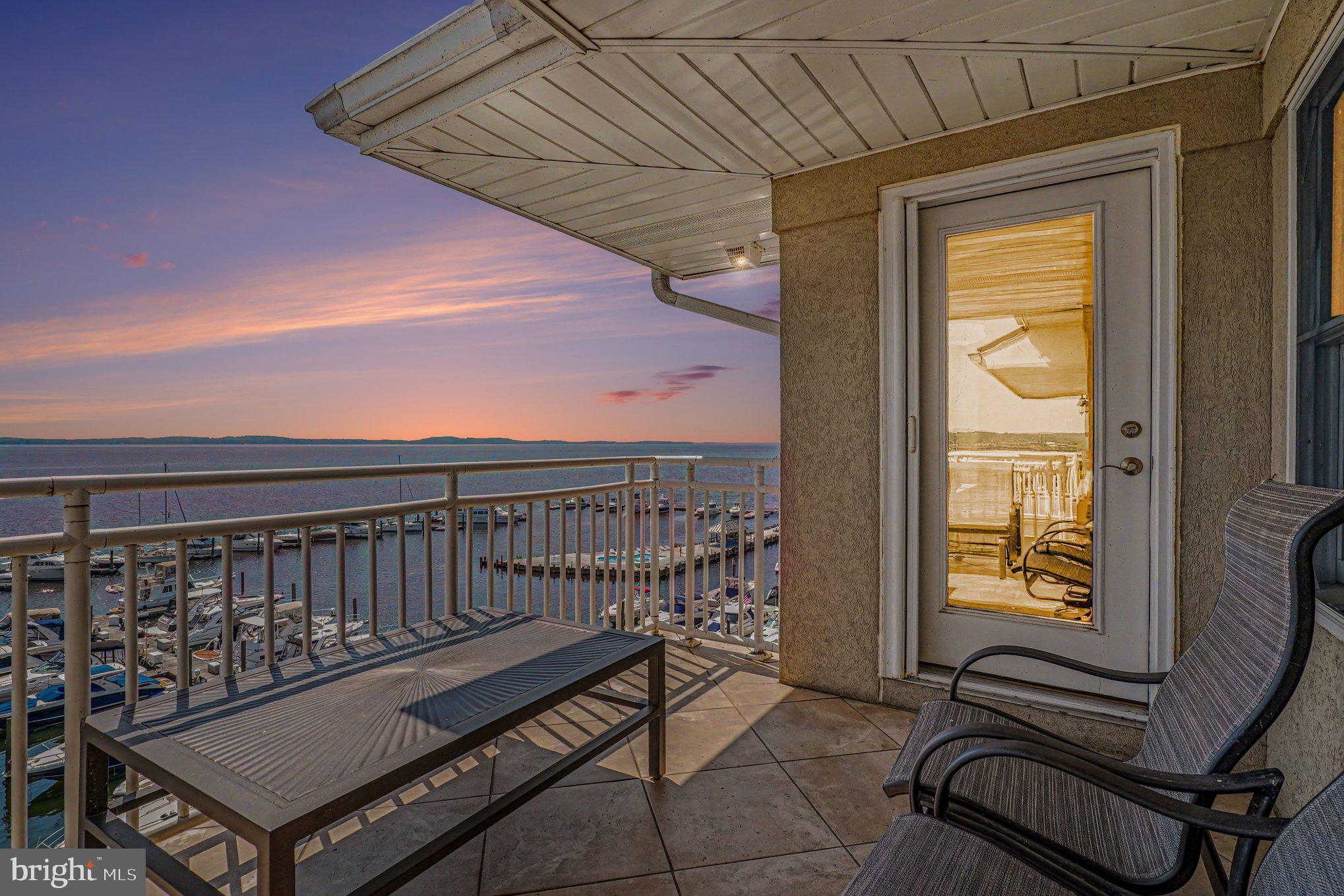 HERON HARBOR - Residential