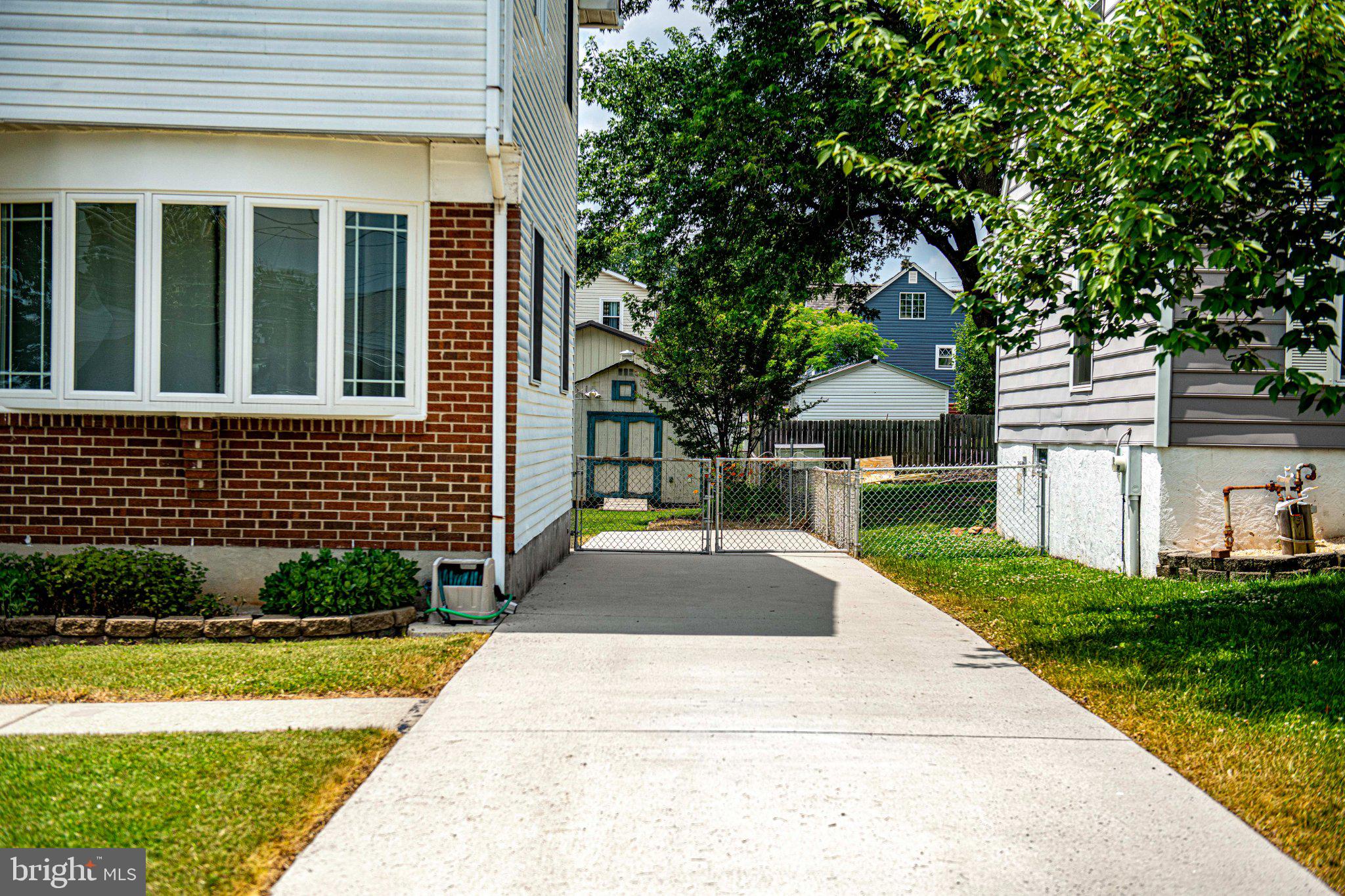 ESSEX - Residential