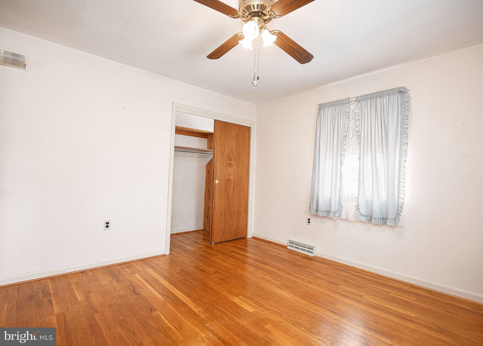 ESSEX - Residential
