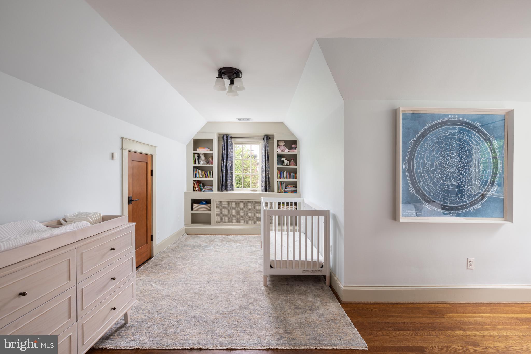 SPRING VALLEY - Residential