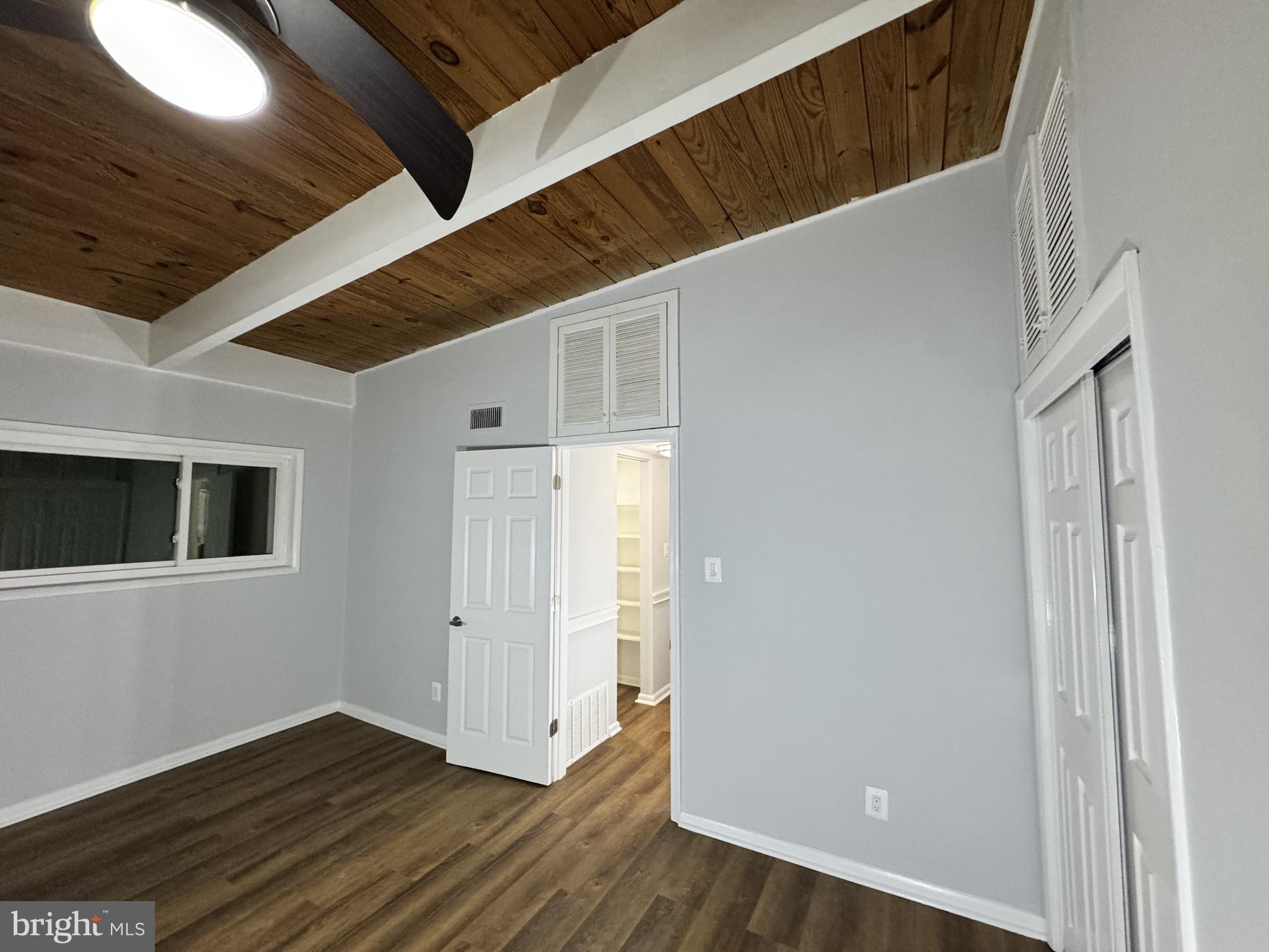 HERITAGE WOODS NORTH - Residential