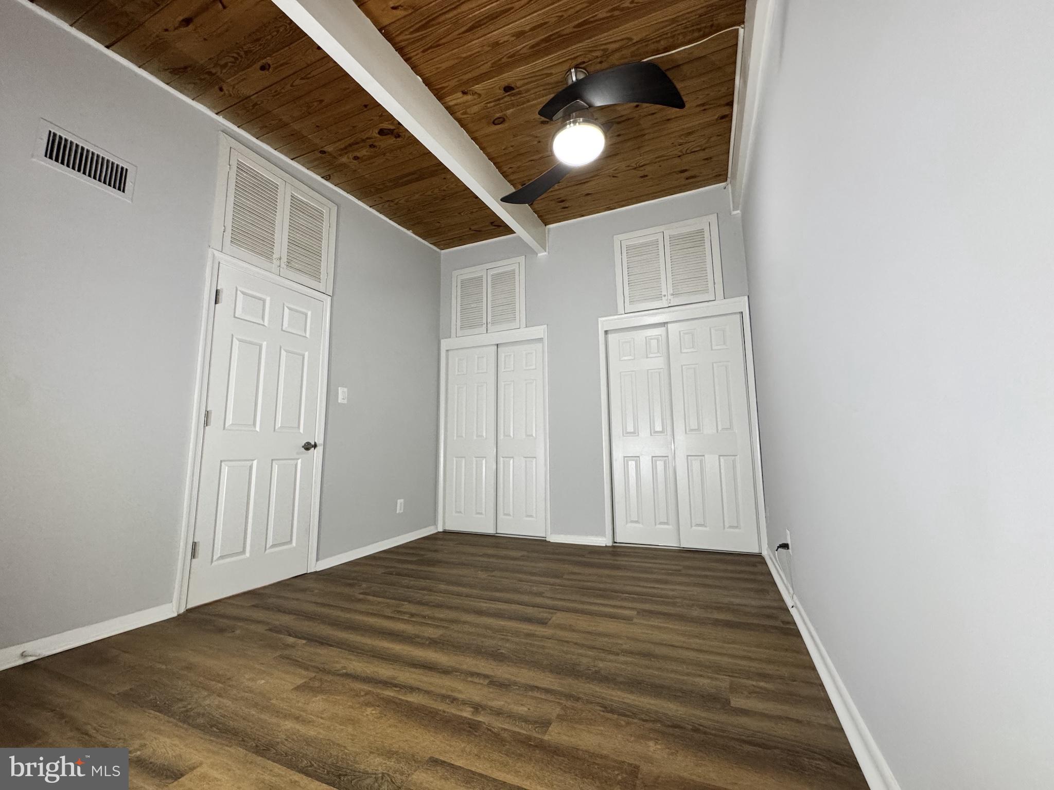 HERITAGE WOODS NORTH - Residential