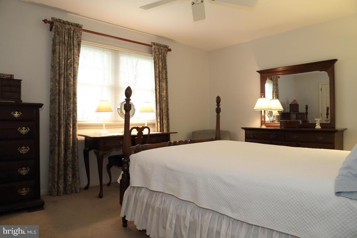 CANDLESTICK SQUARE - Residential