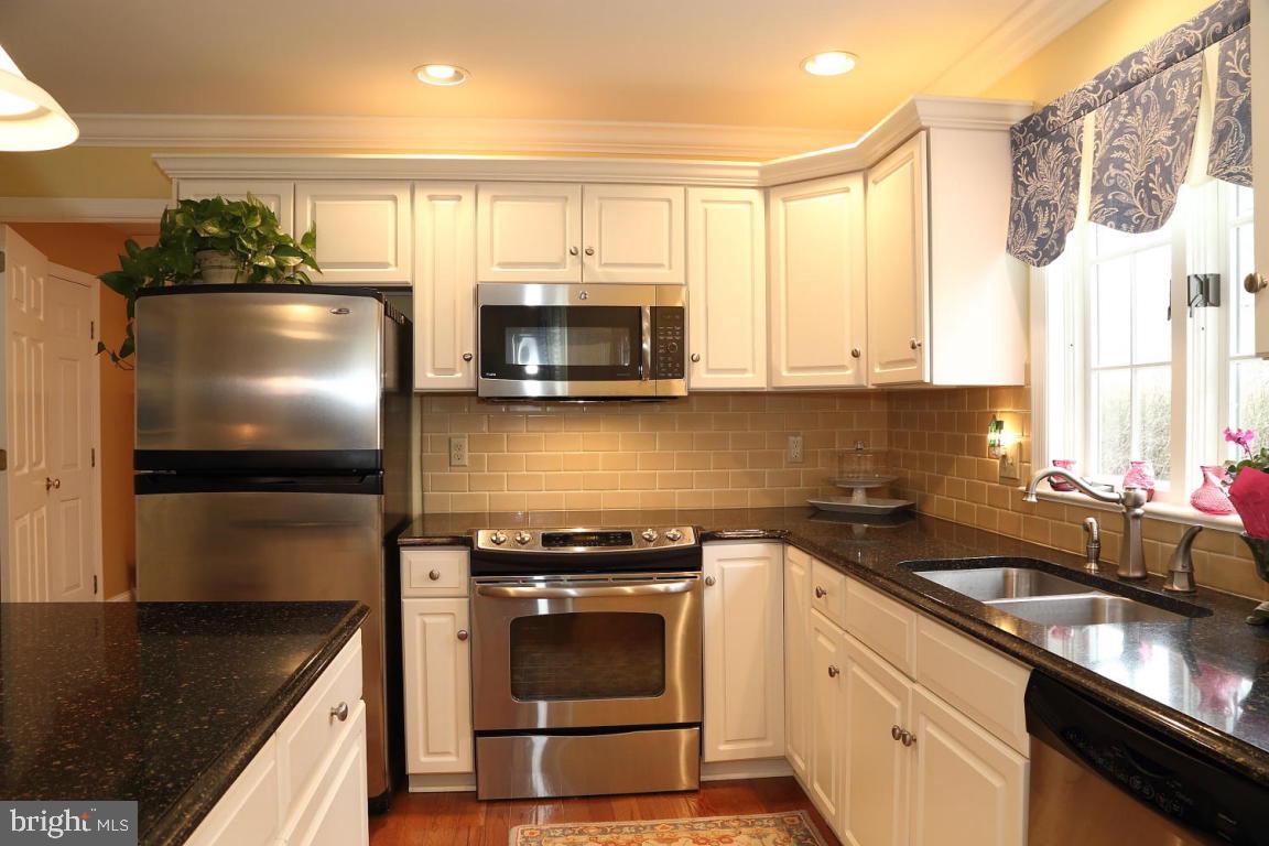 CANDLESTICK SQUARE - Residential
