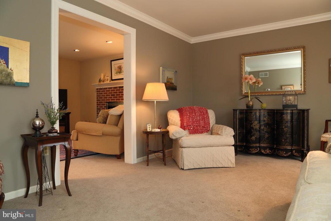 CANDLESTICK SQUARE - Residential