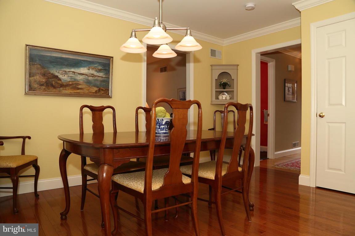 CANDLESTICK SQUARE - Residential