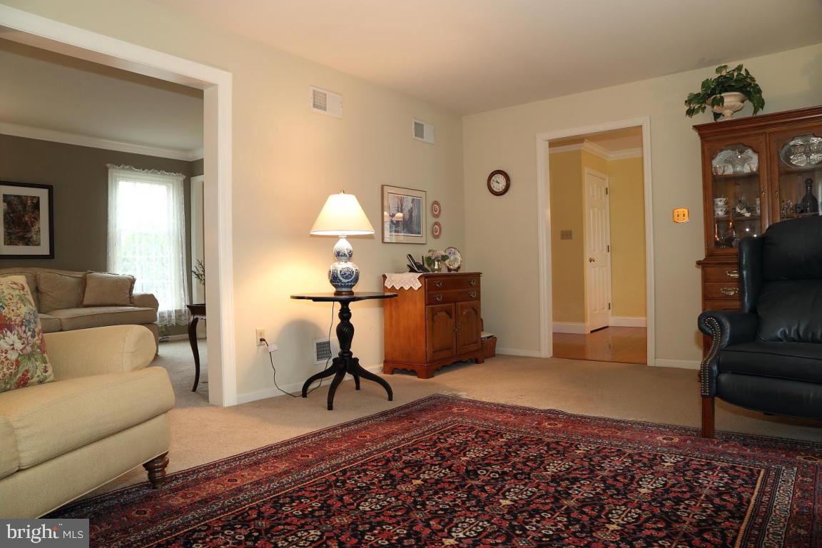 CANDLESTICK SQUARE - Residential