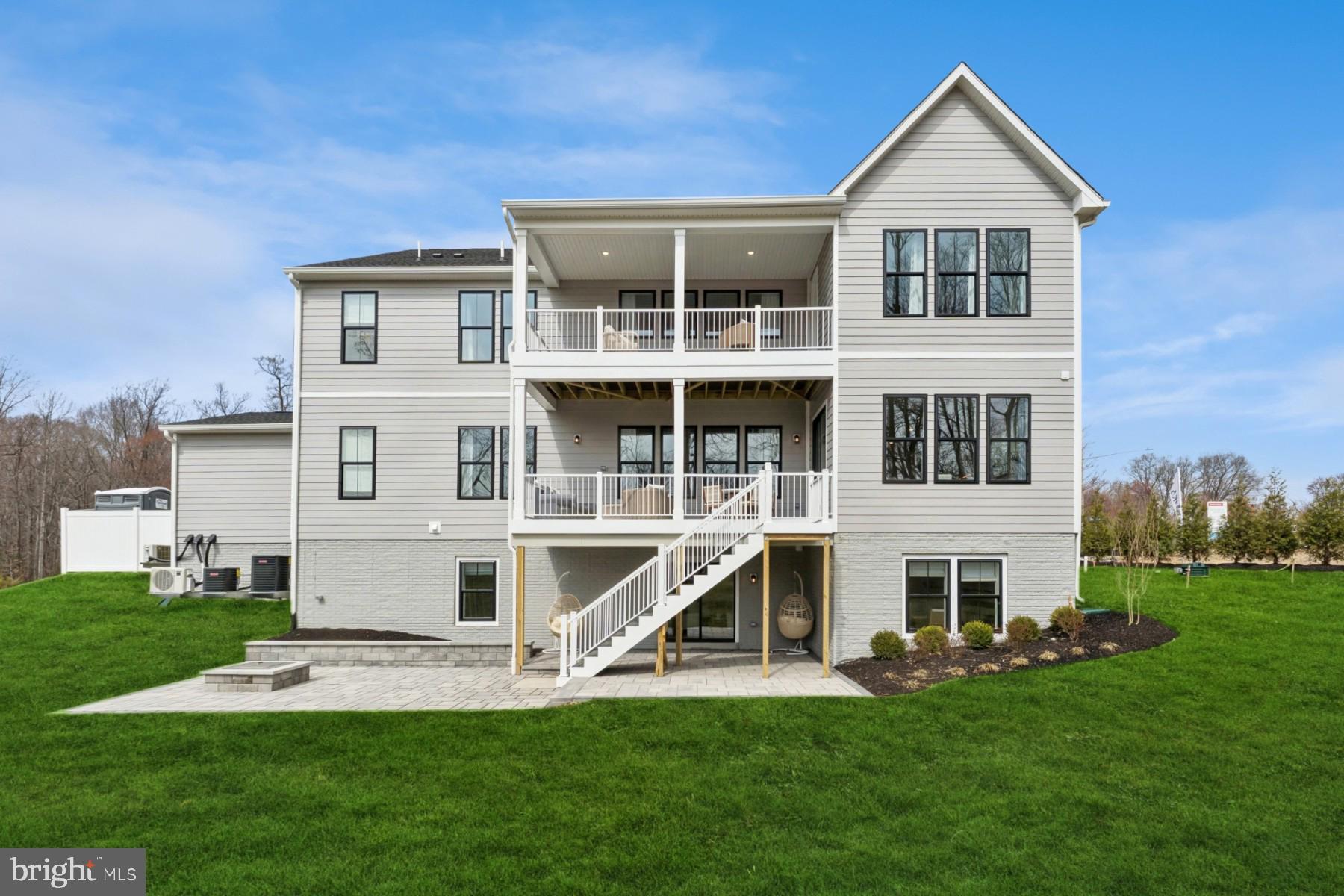 OCCOQUAN OVERLOOK - Residential