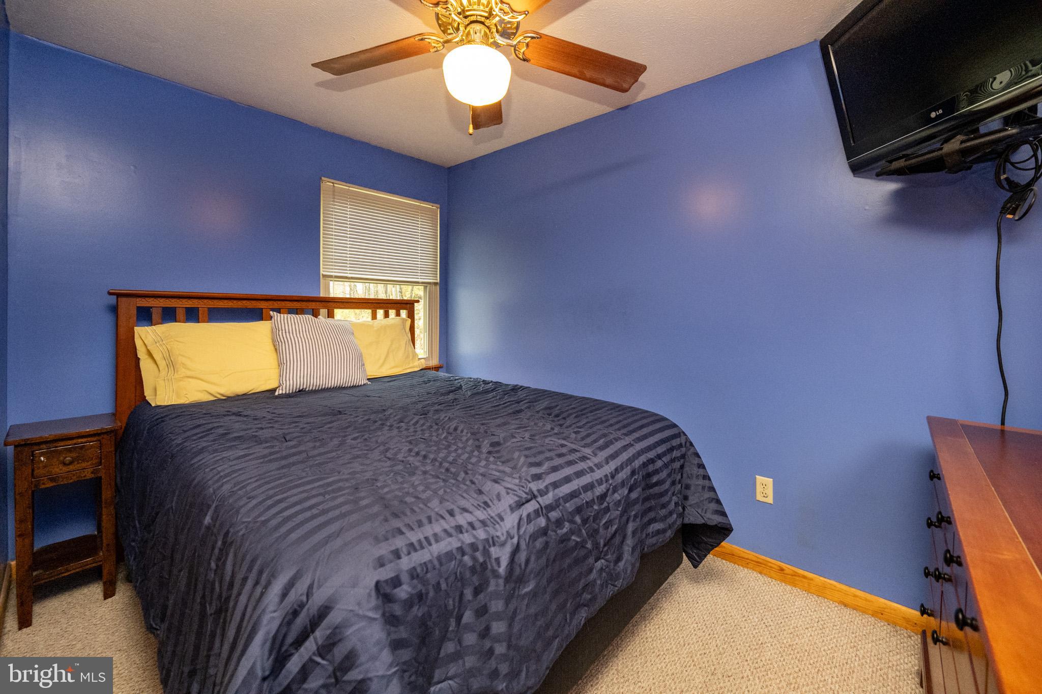 TRADERS LANDING - Residential