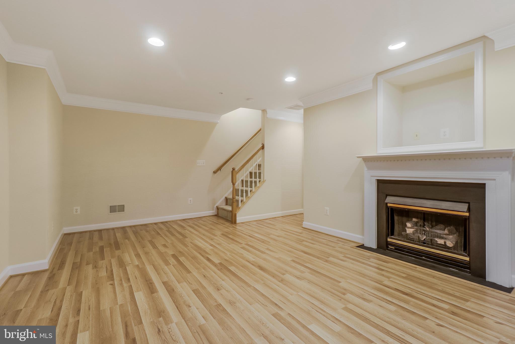 WESTWOOD VILLAGE - Residential