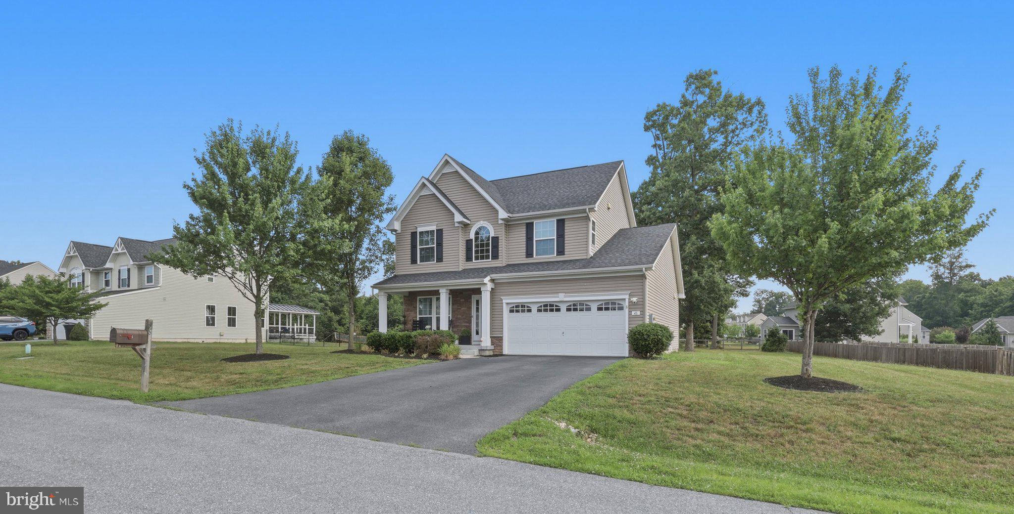 BROOKFIELD ON THE POTOMAC - Residential