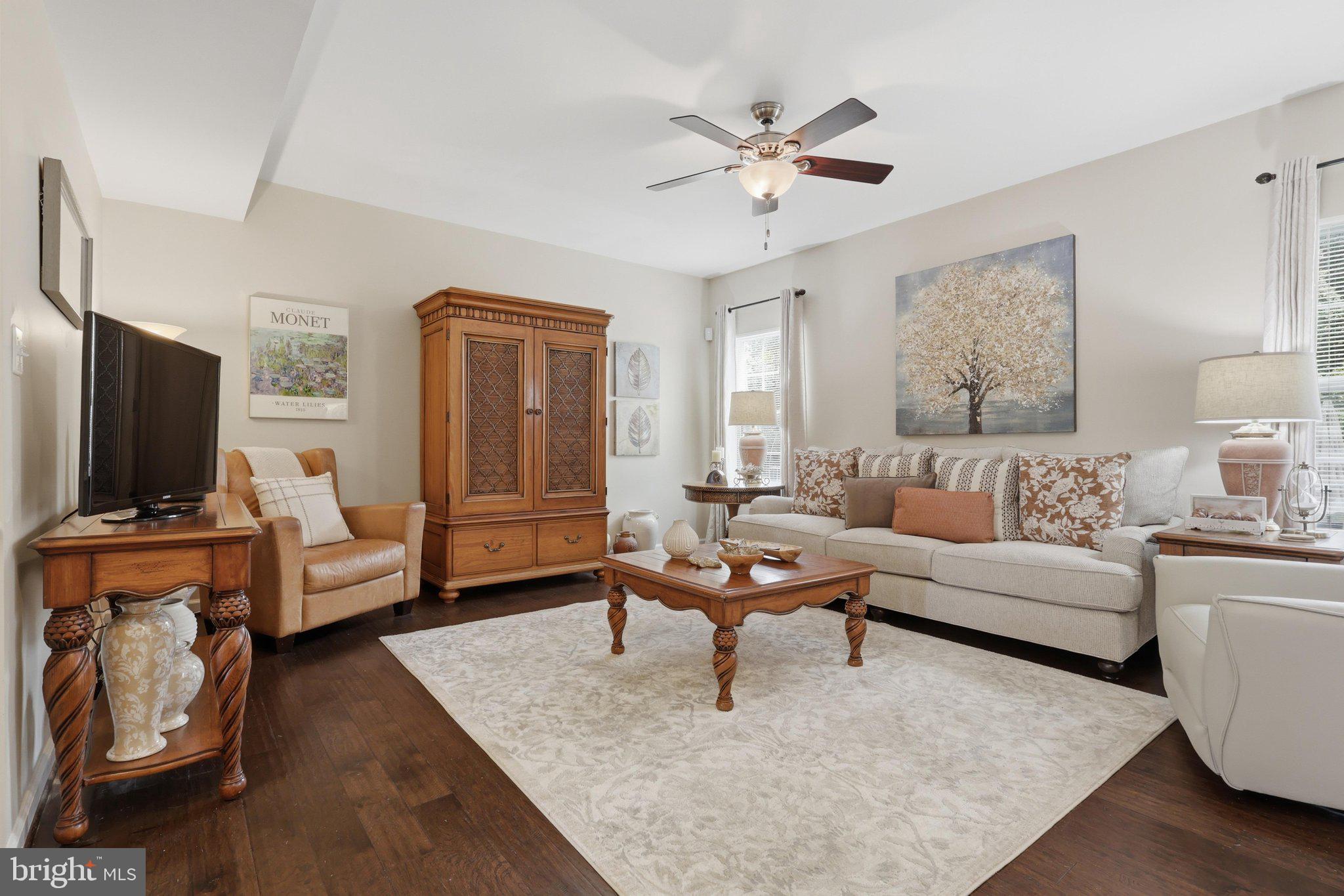 BROOKFIELD ON THE POTOMAC - Residential
