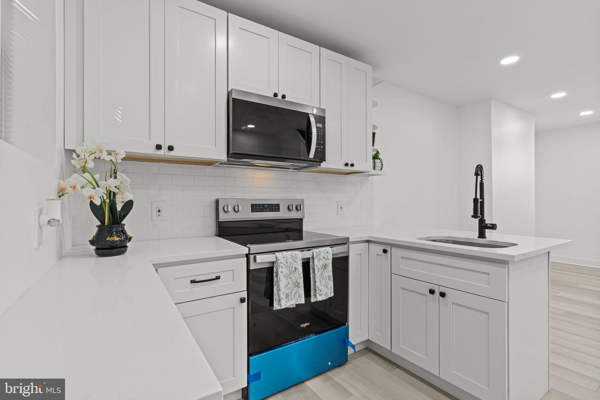 HARROWGATE - Residential