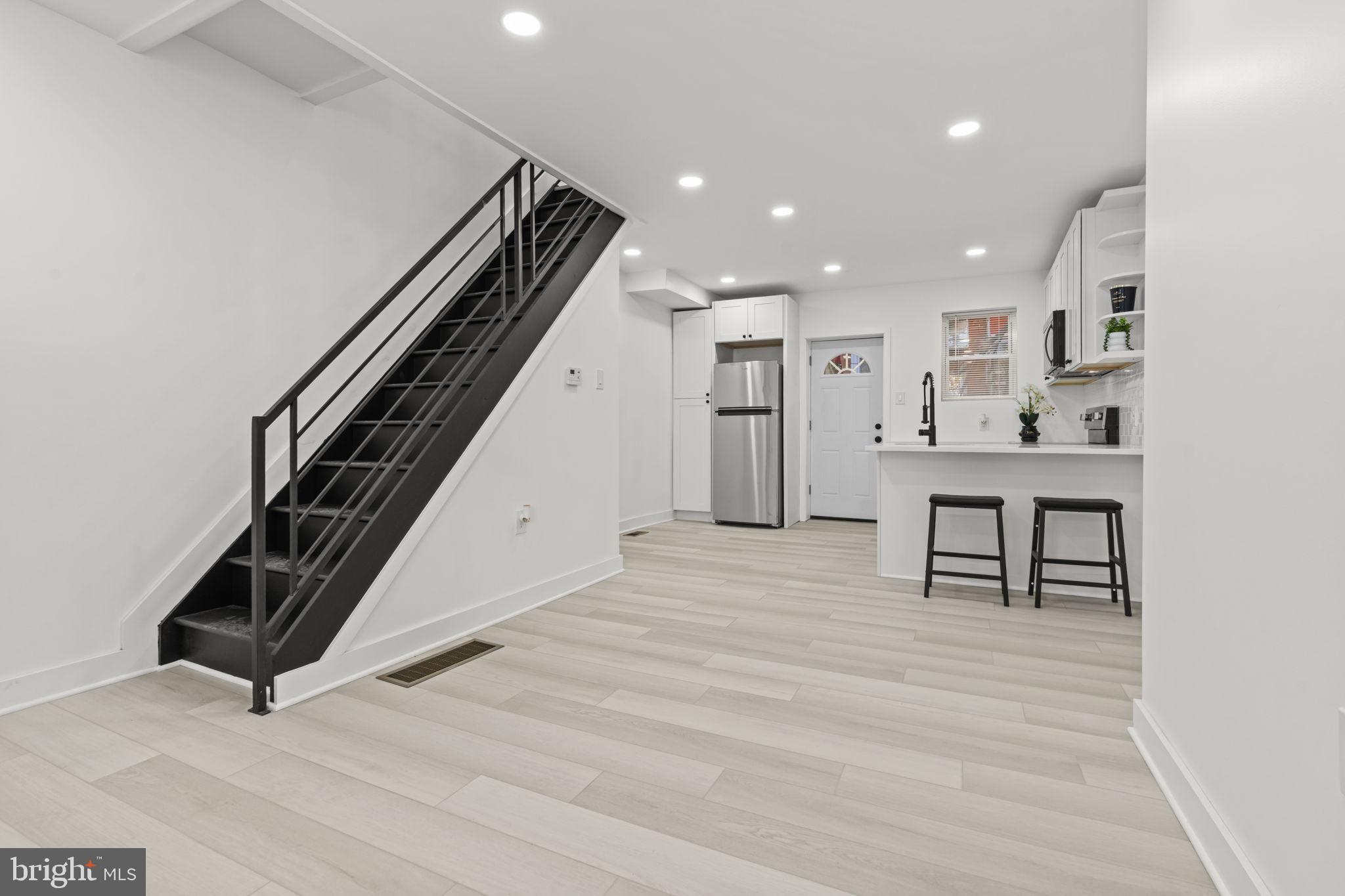 HARROWGATE - Residential