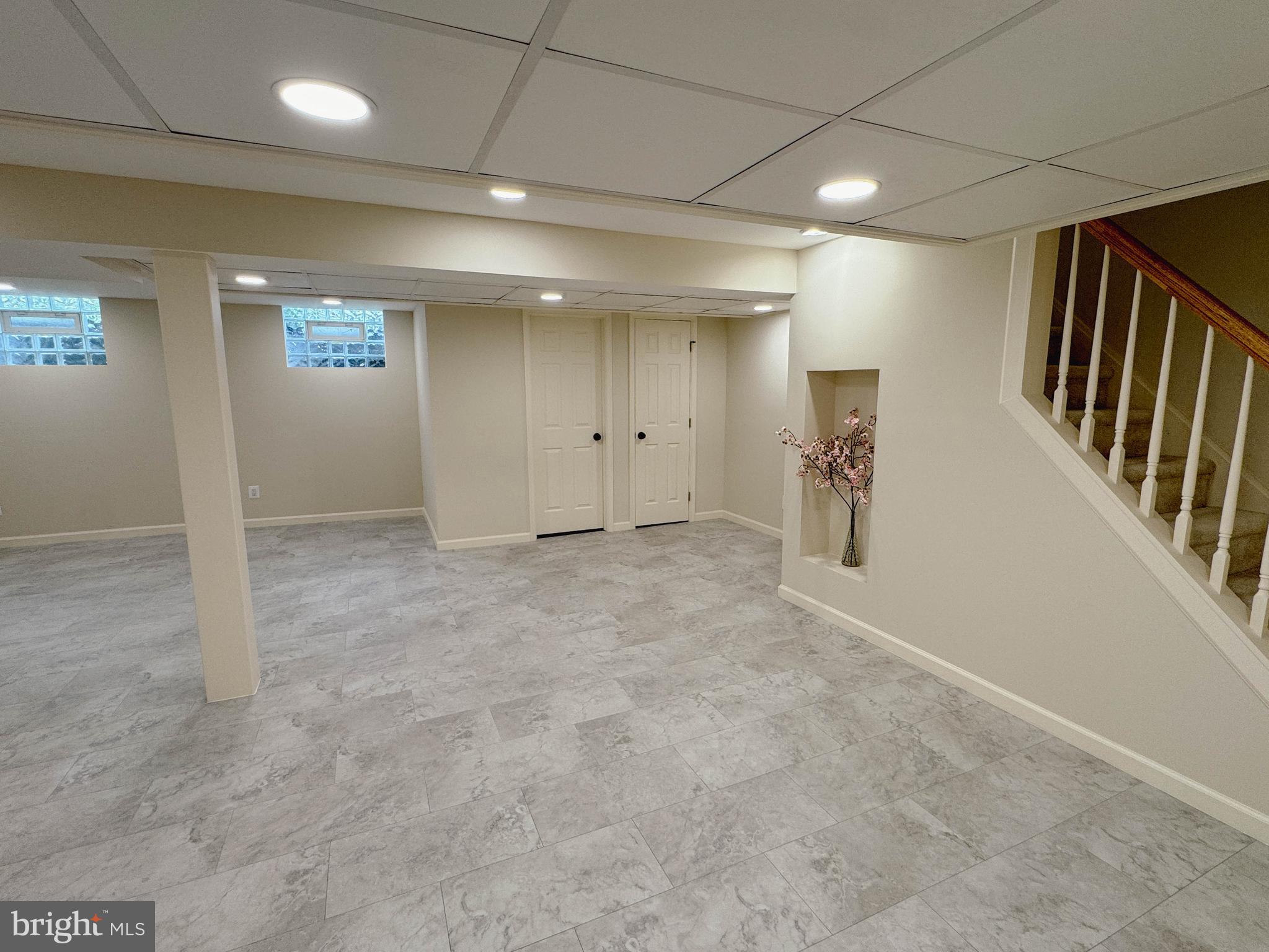 NORTH HILLS - Residential
