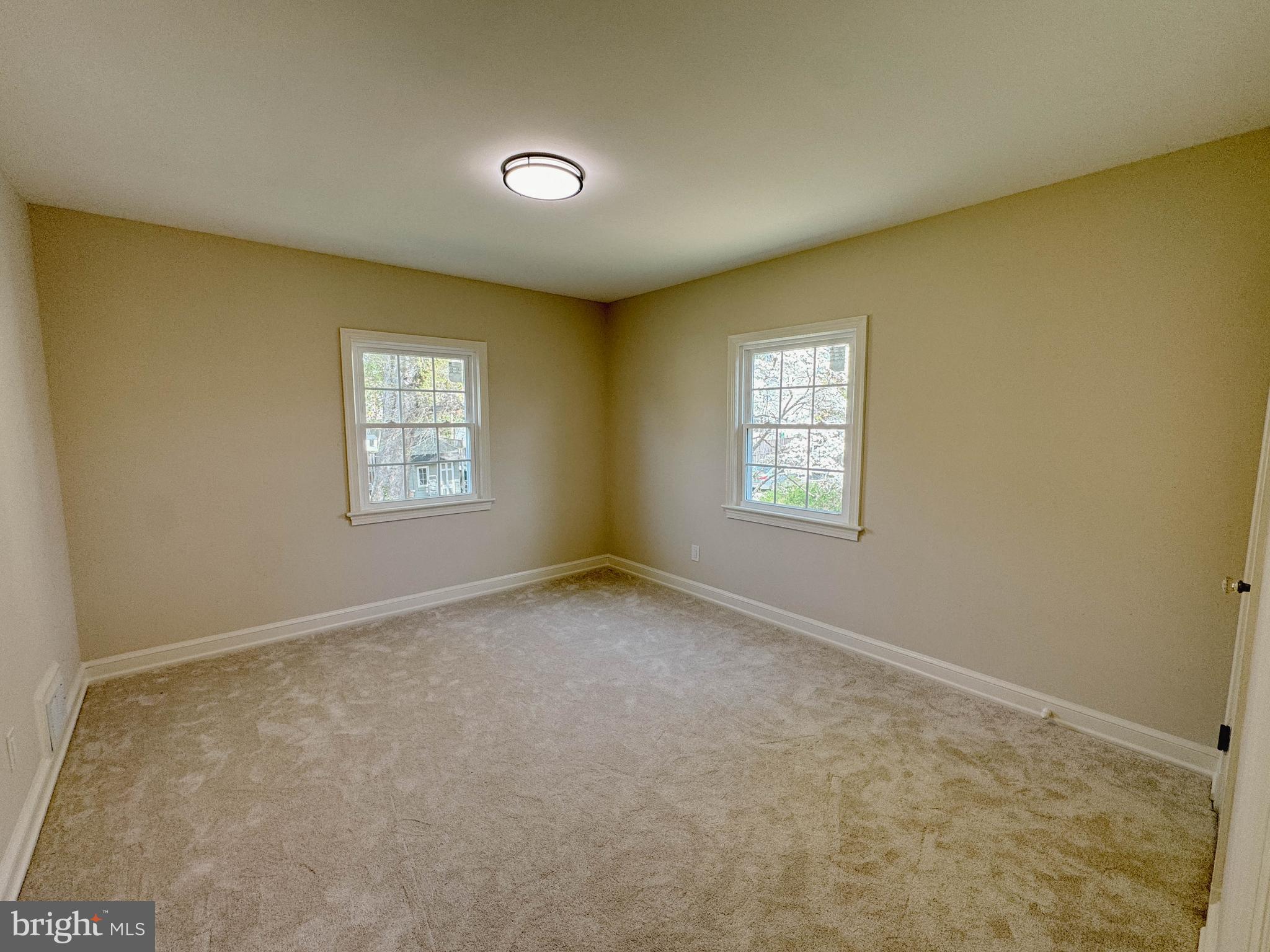 NORTH HILLS - Residential