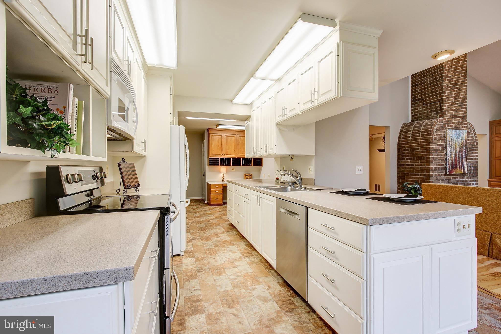 SENECA WHETSTONE - Residential