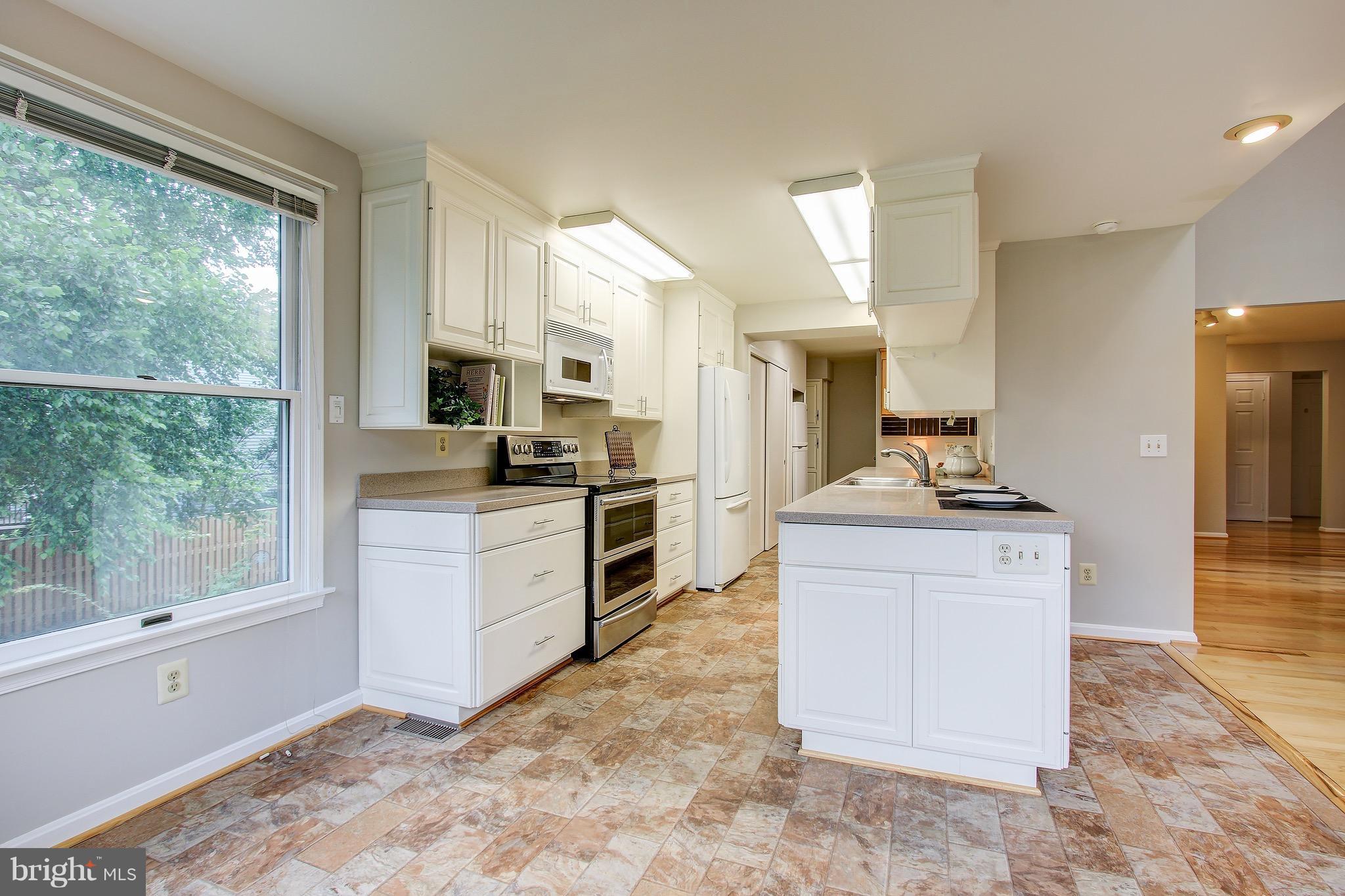 SENECA WHETSTONE - Residential